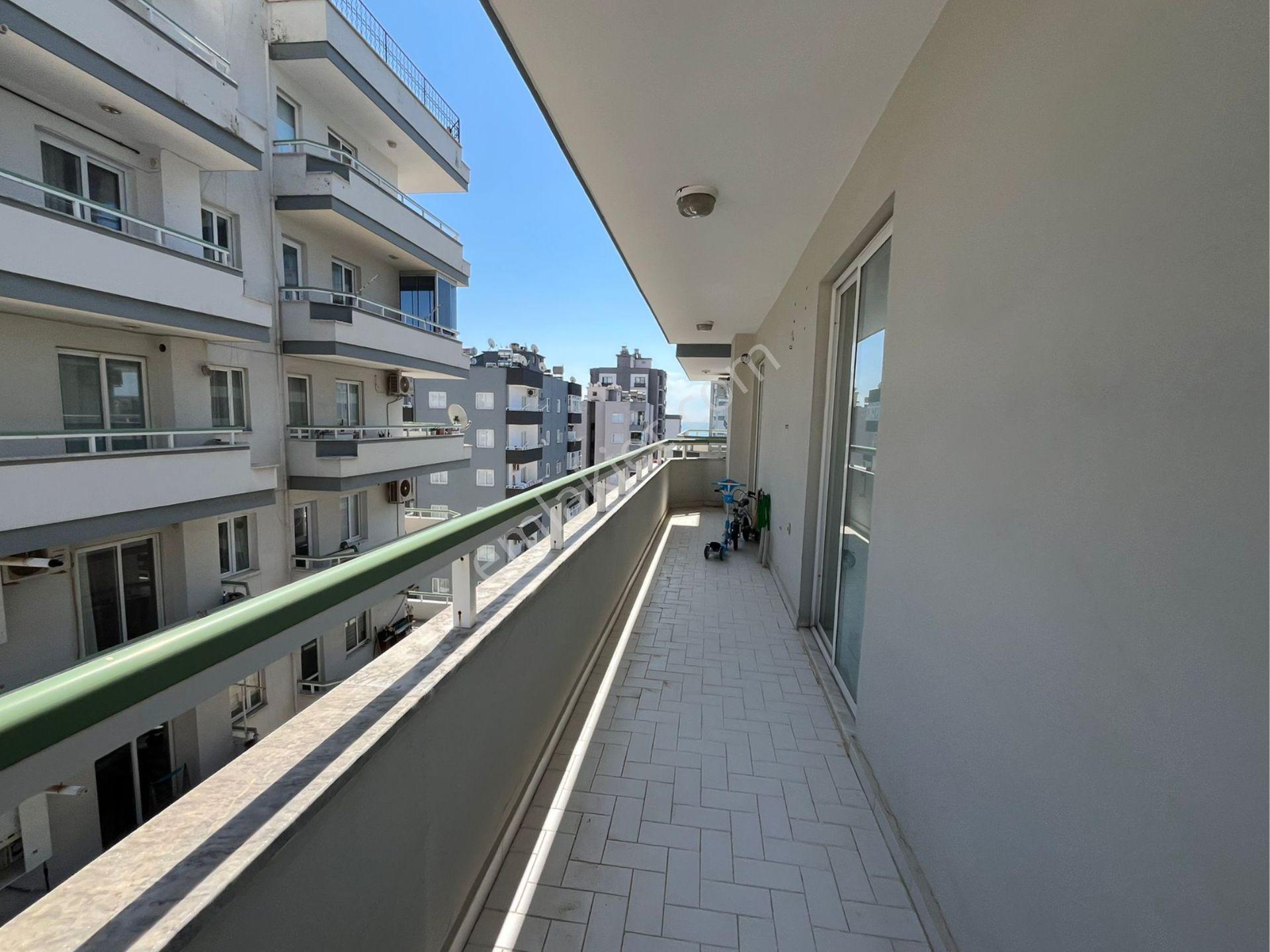 Etherealden Yaşar Doğu Cad.civarı Siteiçi Havuzlu Deniz Grön 3+1 - Görsel 13