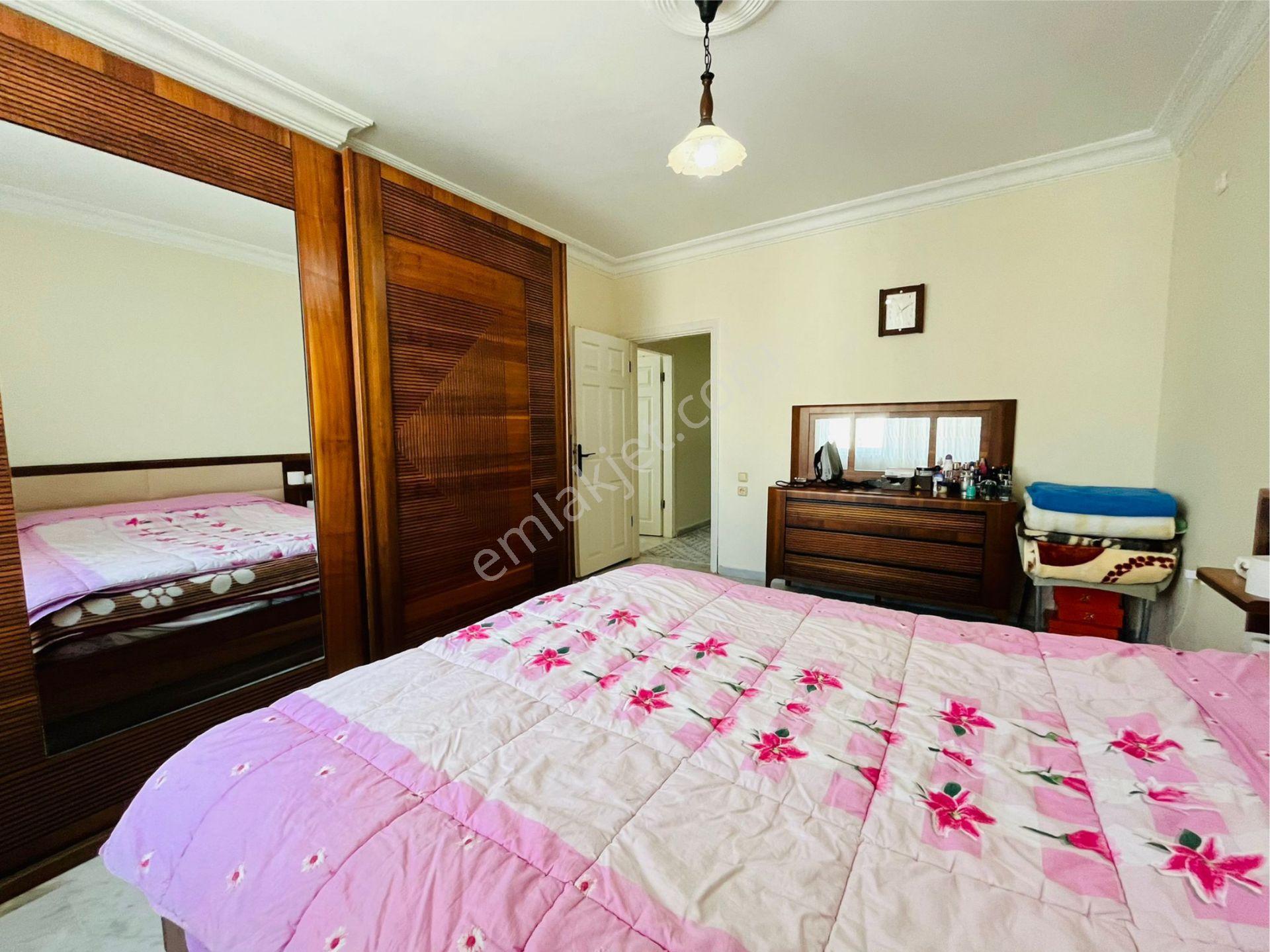 Etherealden Yaşar Doğu Cad.civarı Siteiçi Havuzlu Deniz Grön 3+1 - Görsel 25