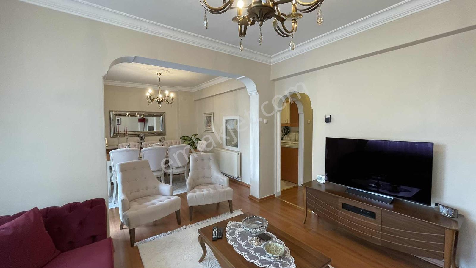 Basınsitesi'nde Harika Konumda Masrafsız Geniş 2+1 Satılık Daire