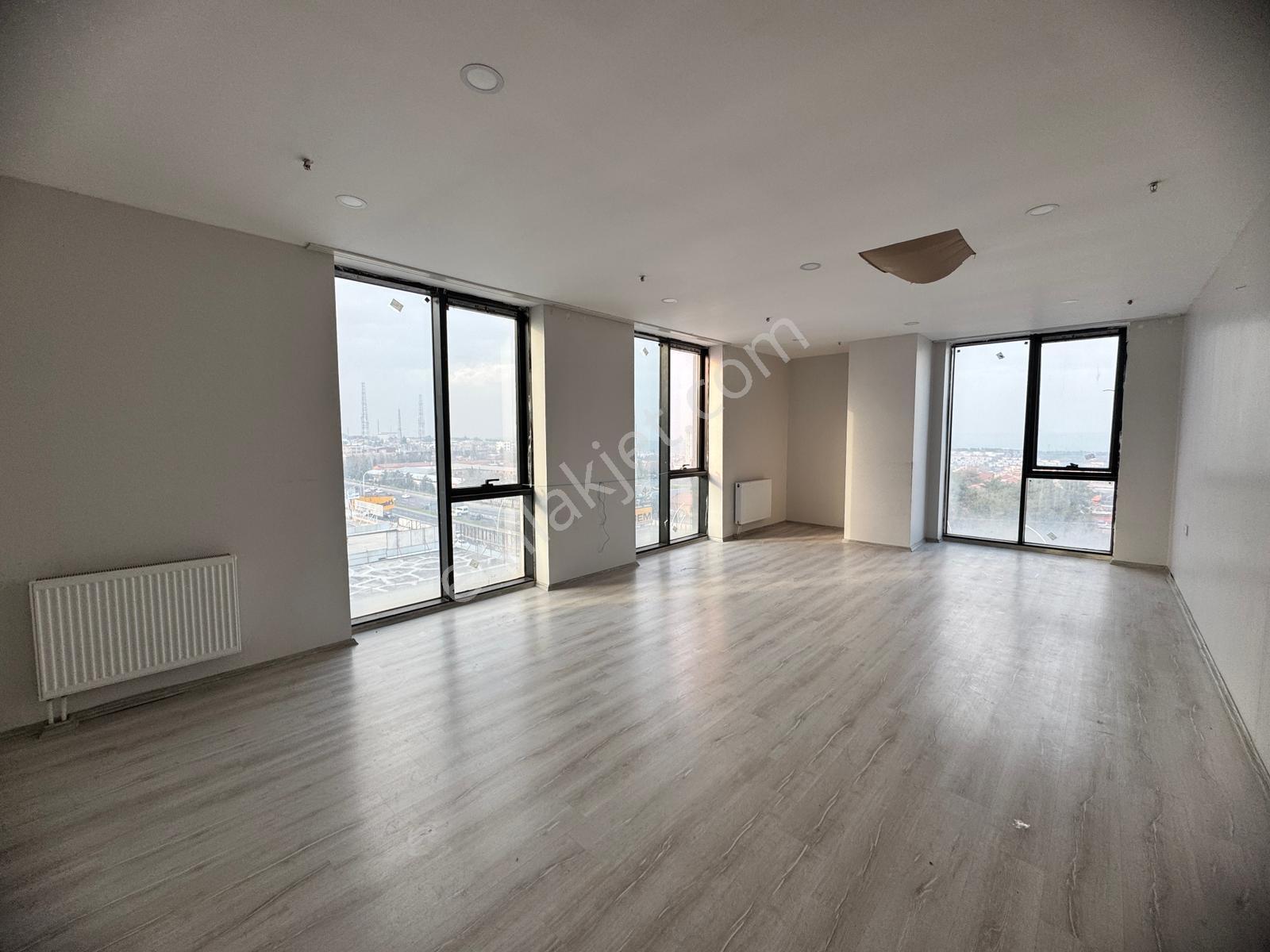 Çeysa Twin Towers 'da Satılık 2+1 Büro - Görsel 5
