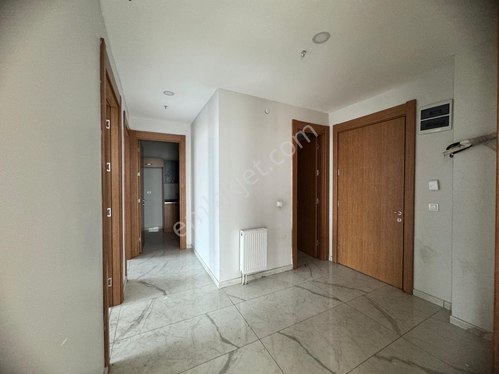 Çeysa Twin Towers 'da Satılık 2+1 Büro - Görsel 3