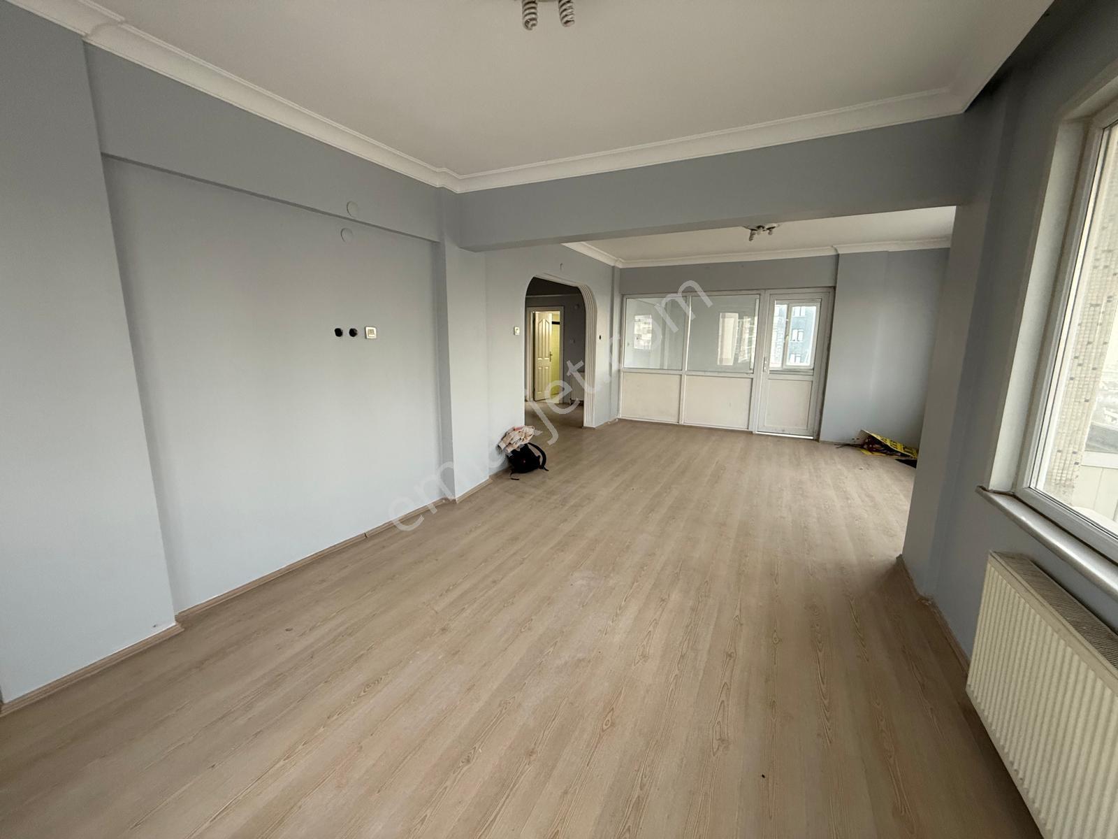 Remax'tan Mahmutbey Metronun Dibinde Kiralık 3+1 İşyeri - Görsel 11