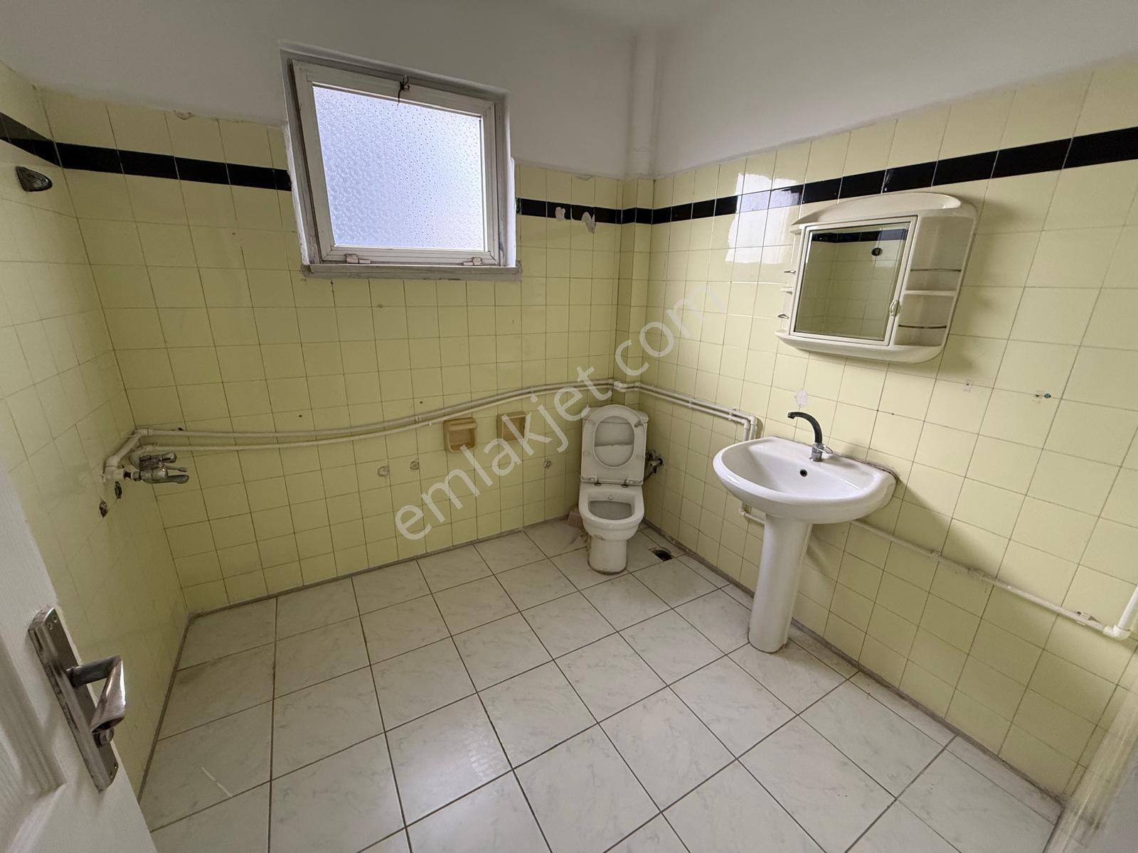 Remax'tan Mahmutbey Metronun Dibinde Kiralık 3+1 İşyeri - Görsel 20
