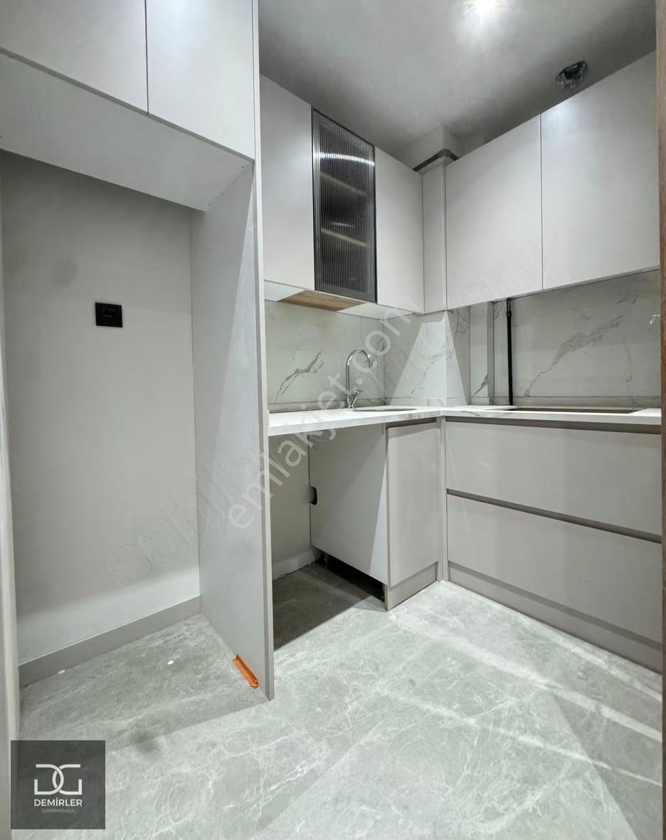 Demirler'den Aydem Karşısında Modern Tasarıma Sahip Home Ofis - Görsel 7