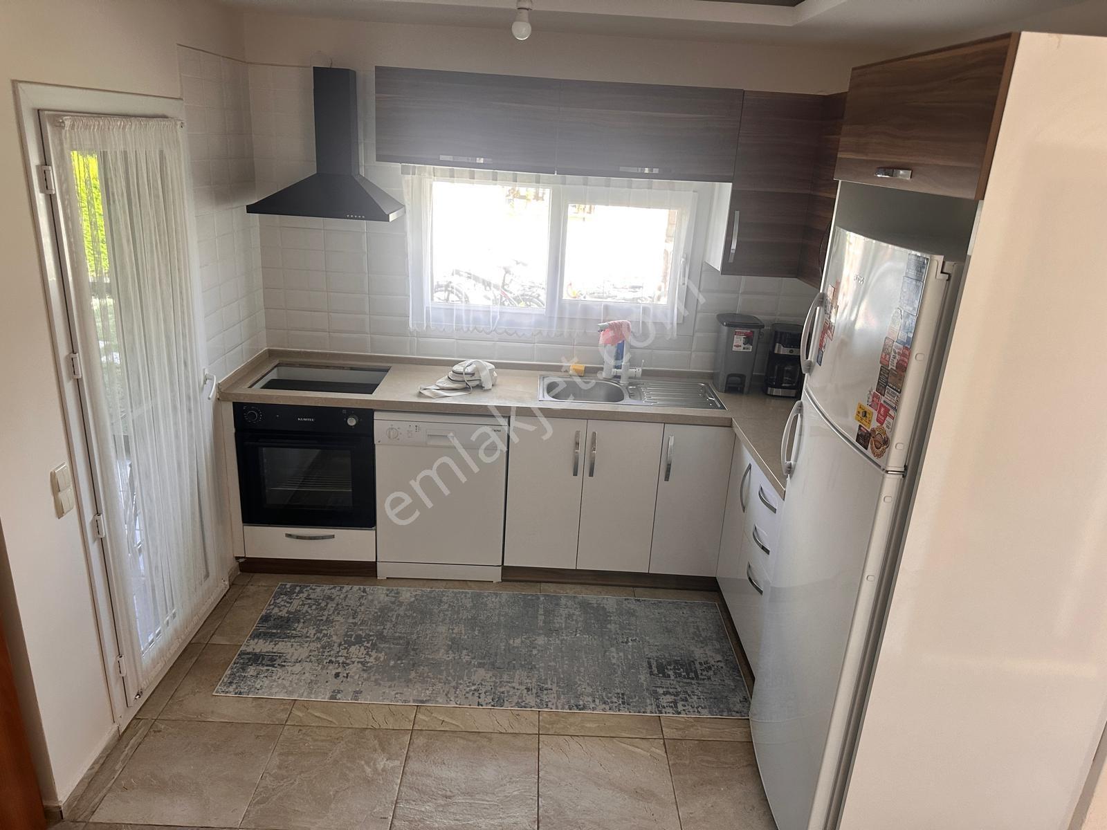Kuşadası Davutlar Denize 250 M Havuzlu Site İçinde 3+1 Villa - Görsel 38