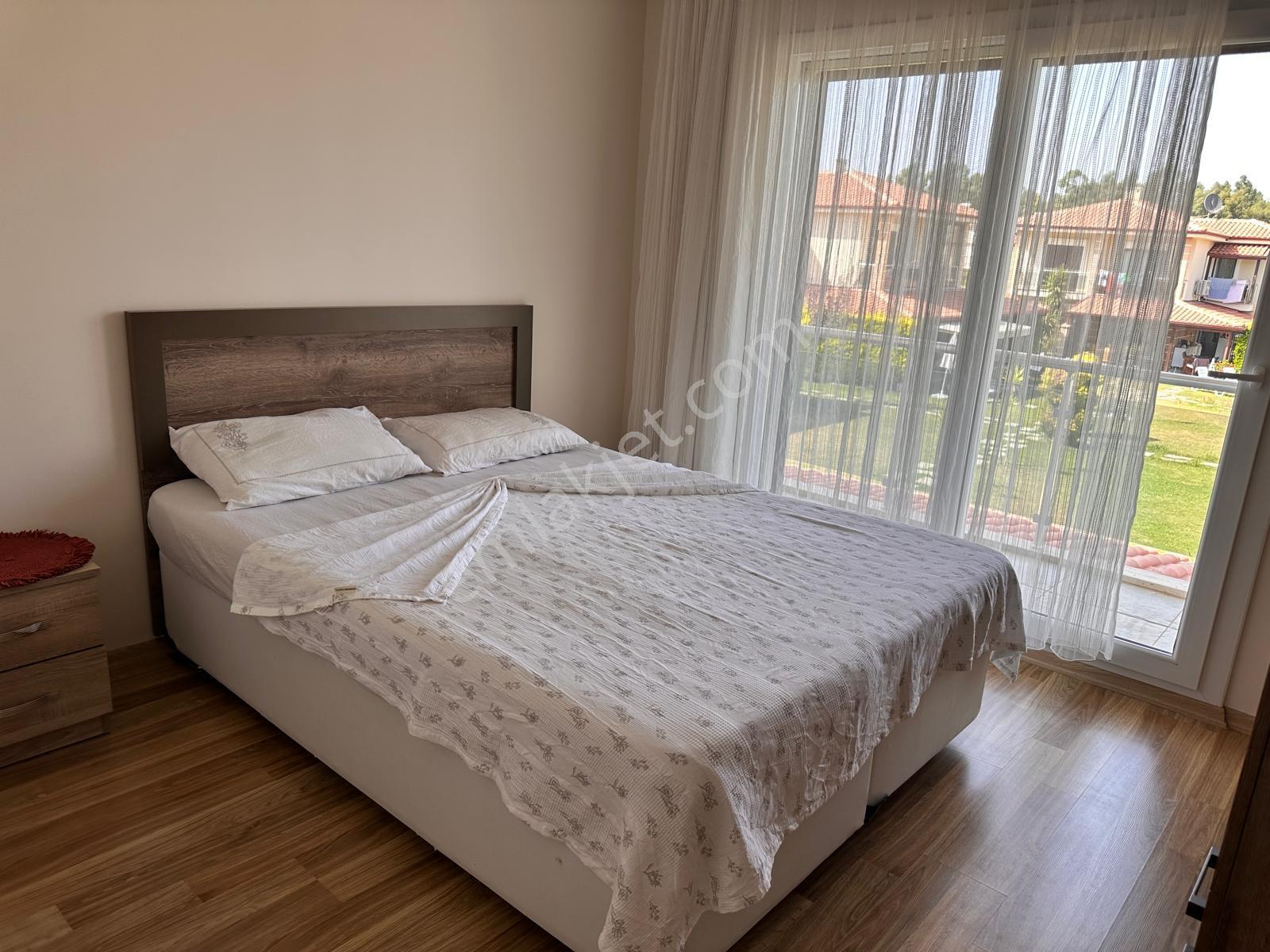 Kuşadası Davutlar Denize 250 M Havuzlu Site İçinde 3+1 Villa - Görsel 22