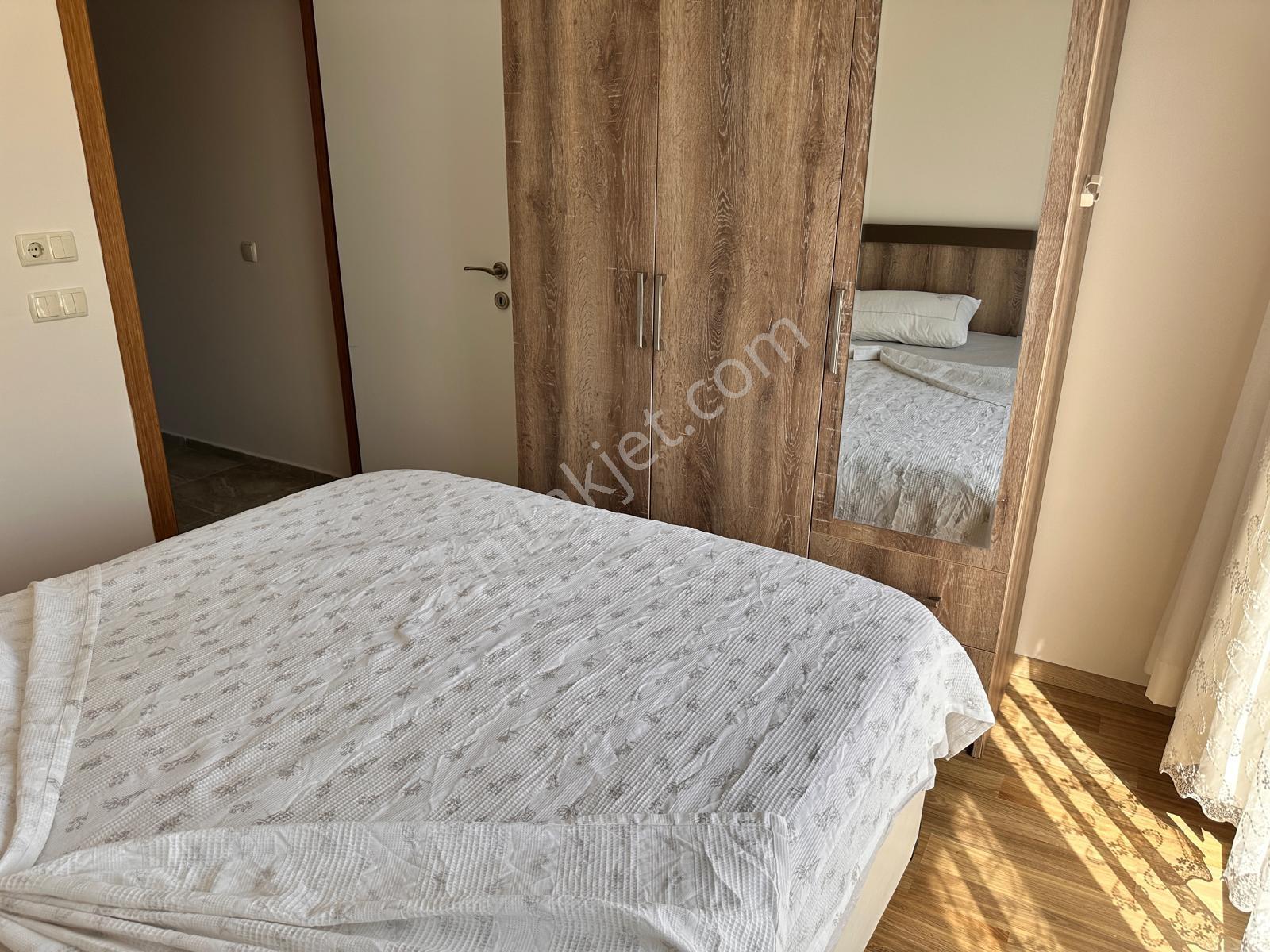 Kuşadası Davutlar Denize 250 M Havuzlu Site İçinde 3+1 Villa - Görsel 10