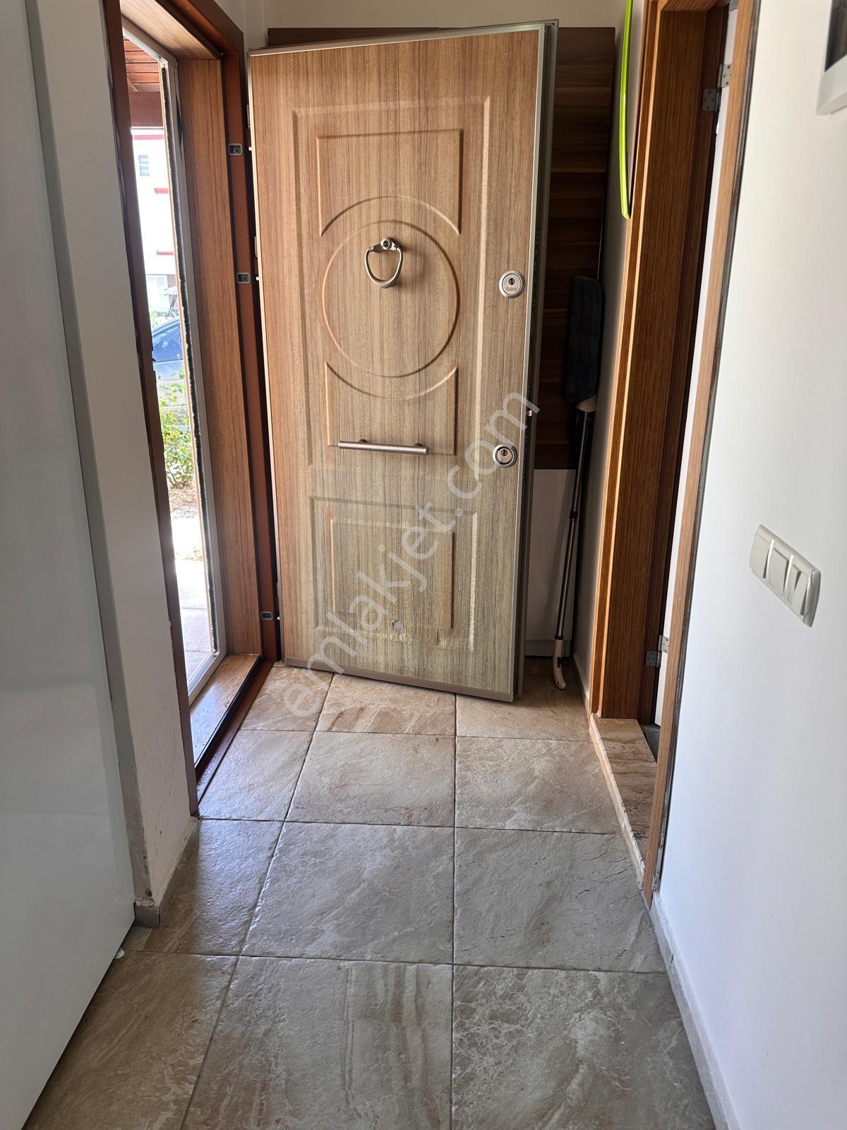 Kuşadası Davutlar Denize 250 M Havuzlu Site İçinde 3+1 Villa - Görsel 36