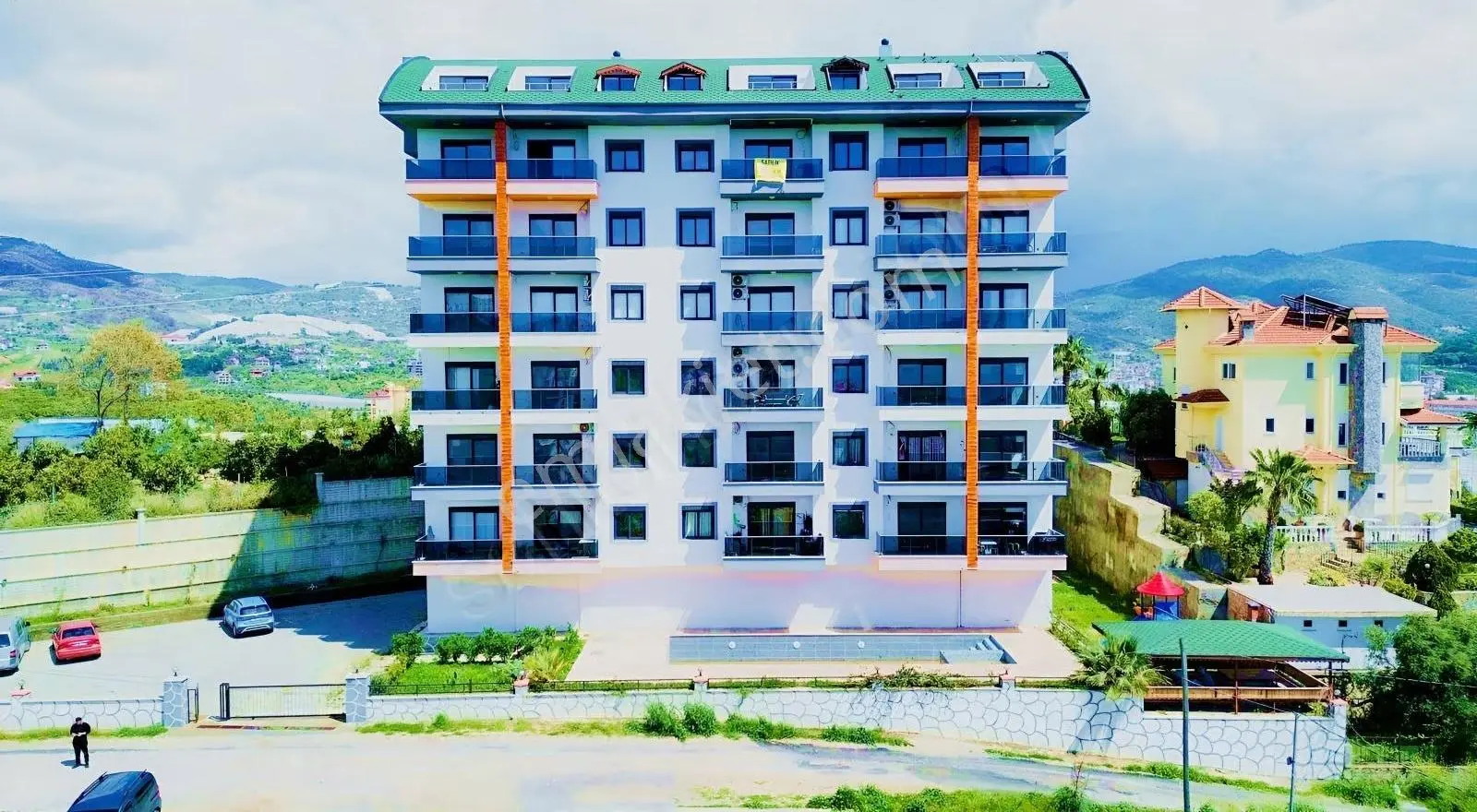 Alanya Demirtaş Mahallesinde Satılık 1+1 Deniz Manzaralı Daire