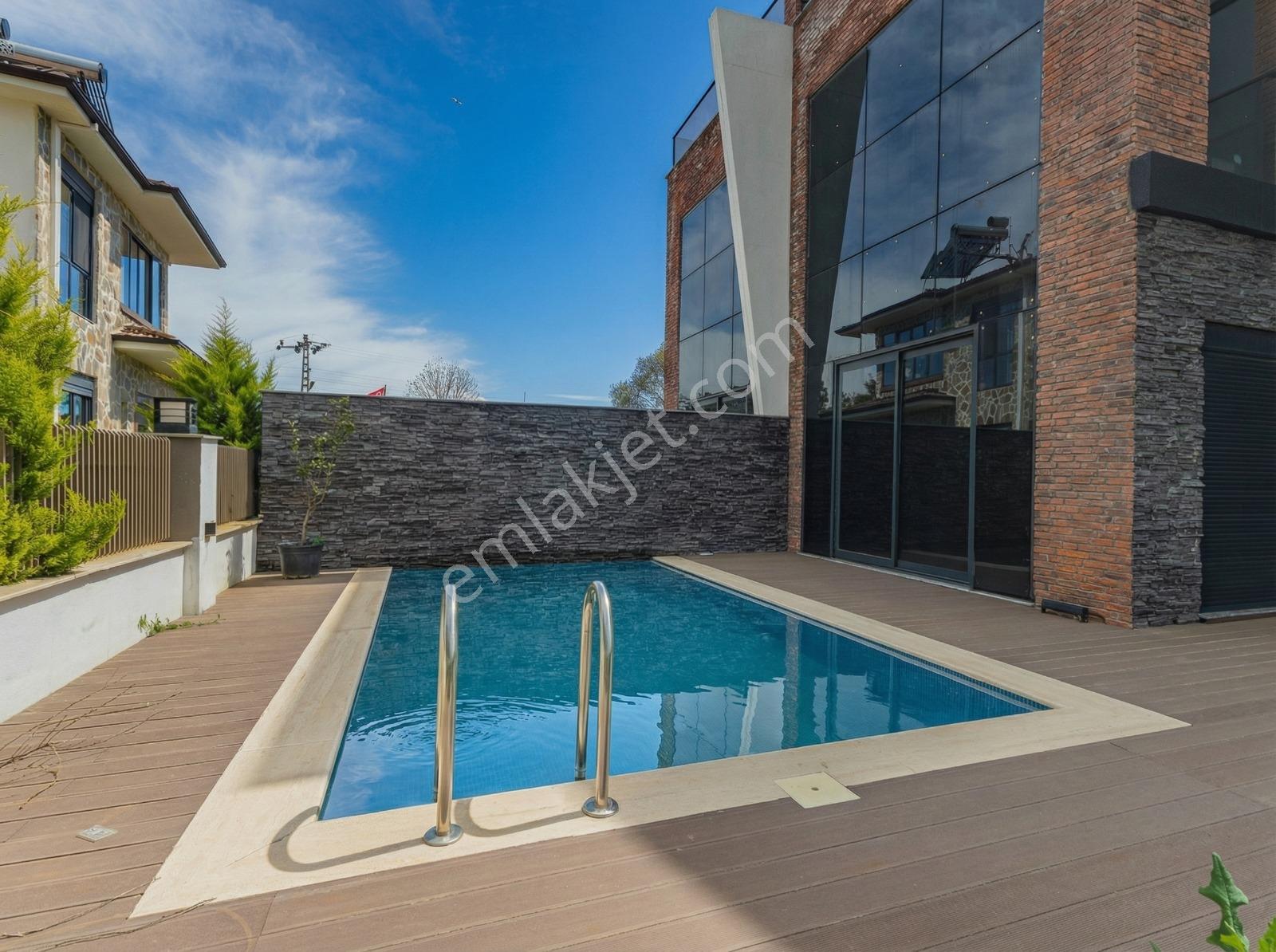 Yeşilbayırda Orman Manzaralı Müstakil Havuzlu Villa - Görsel 29