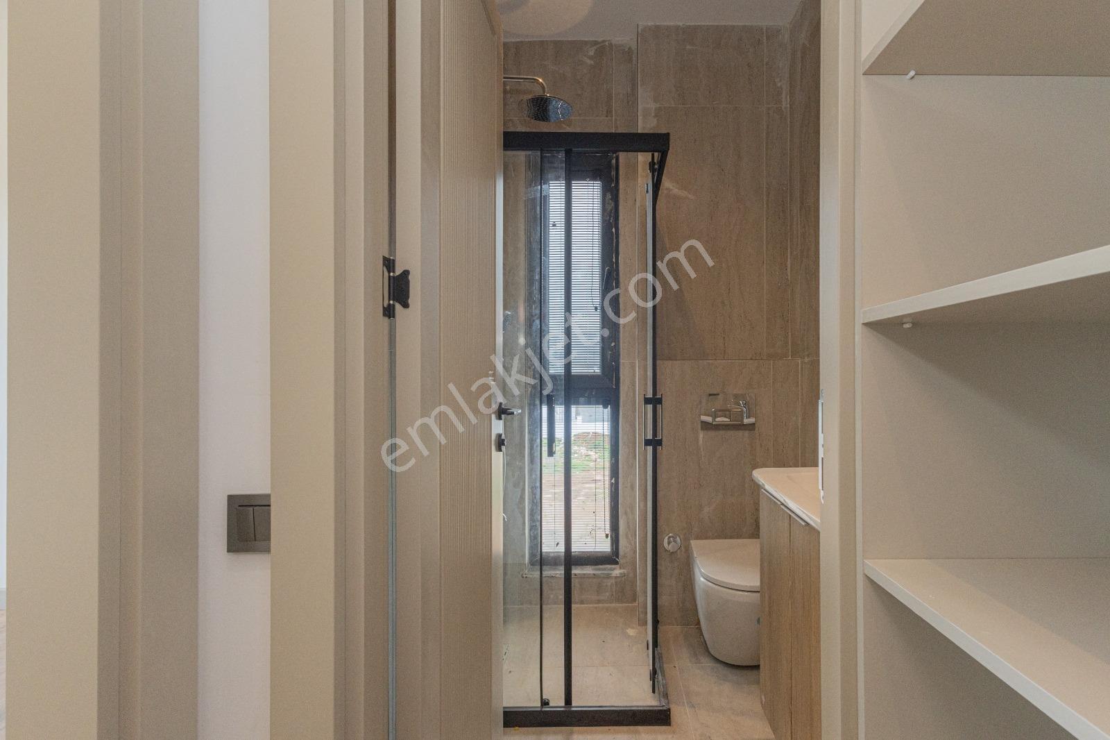 Yeşilbayırda Orman Manzaralı Müstakil Havuzlu Villa - Görsel 24