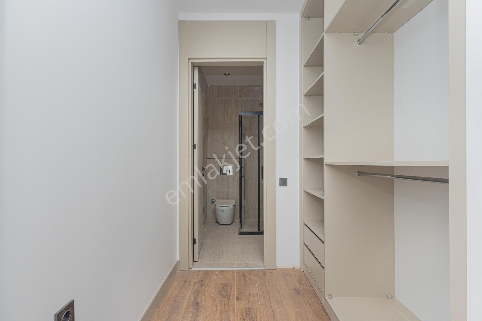 Yeşilbayırda Orman Manzaralı Müstakil Havuzlu Villa - Görsel 32