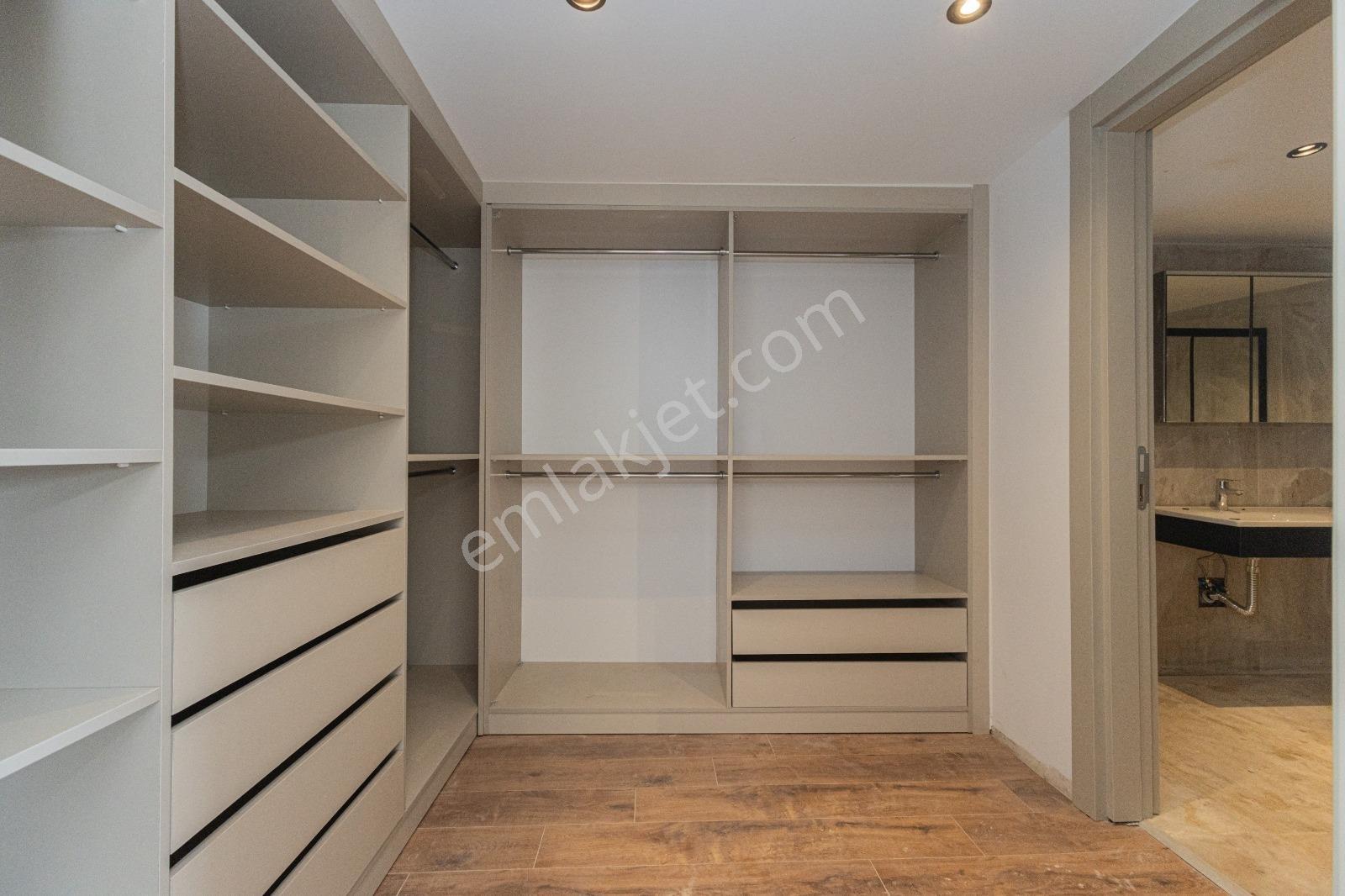 Yeşilbayırda Orman Manzaralı Müstakil Havuzlu Villa - Görsel 20
