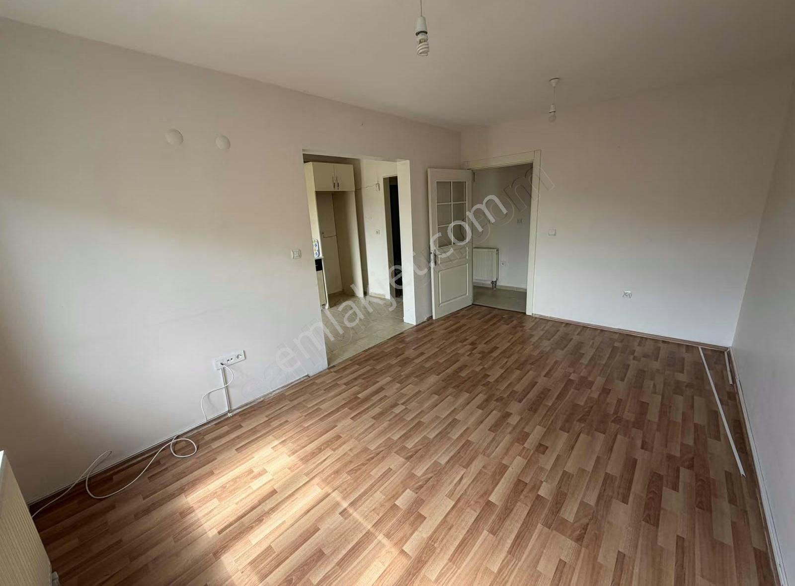 Korucuk Dorukkent Sitesi Ara Kat Güney Cephe Kiralık 2+1 Daire - Görsel 23