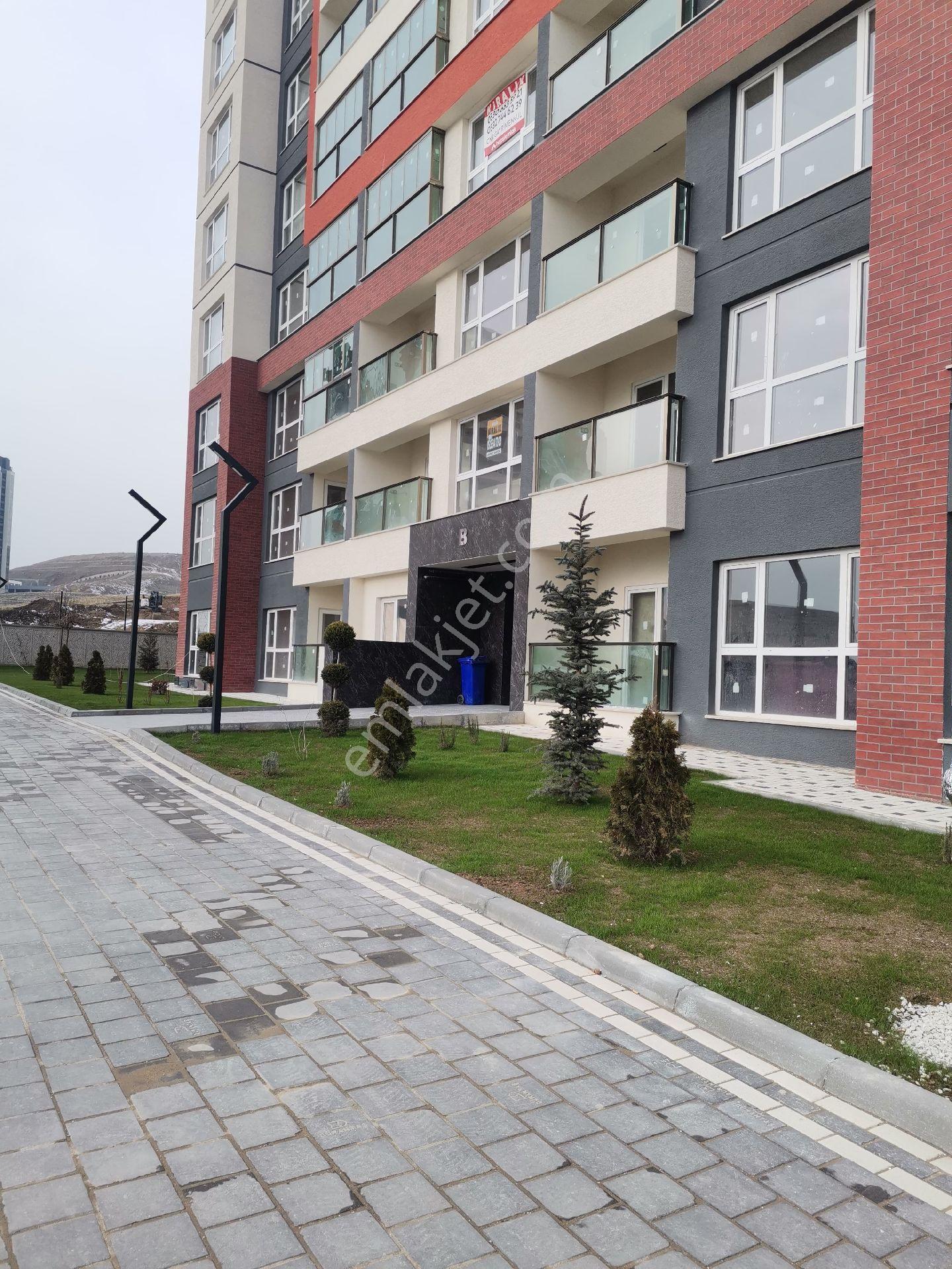 Batıkent Astim Park Modern Sitesinde Eşyalı 1+1 Kiralık Daire - Görsel 15