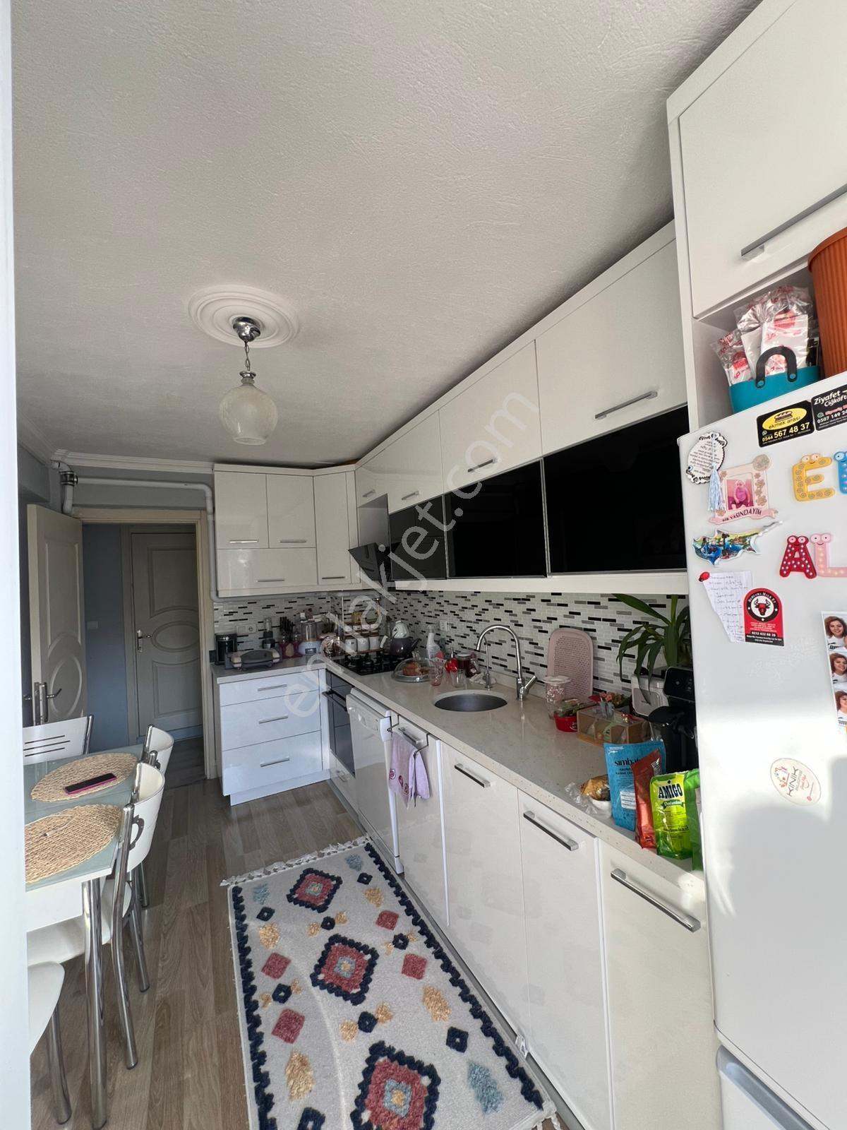 Bergama Maltepe Mahallesin'de Satılık Arakat 4+1 Daire - Görsel 9