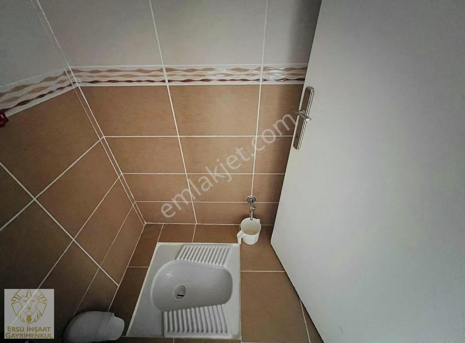 Ersüden Ordu Caddesi Yakını 3+1 130m2 Otoparklı Asansörlü Arakat - Görsel 25