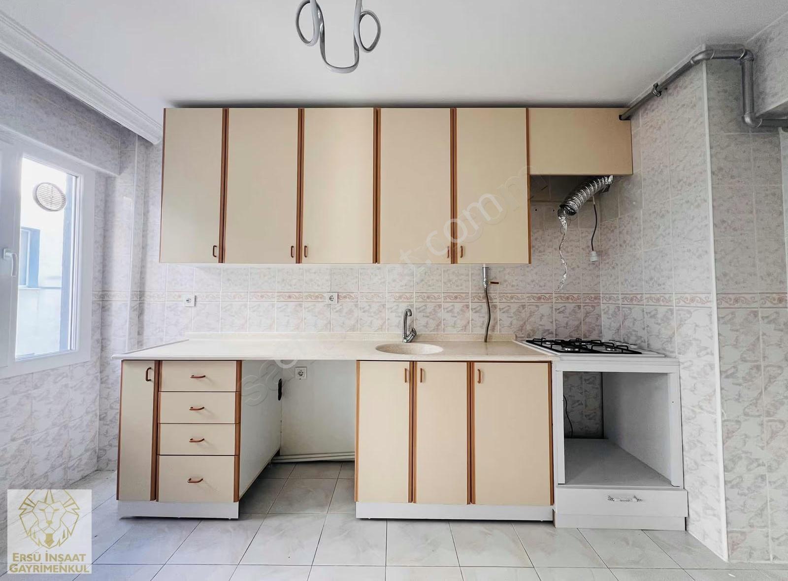 Ersüden Ordu Caddesi Yakını 3+1 130m2 Otoparklı Asansörlü Arakat - Görsel 6