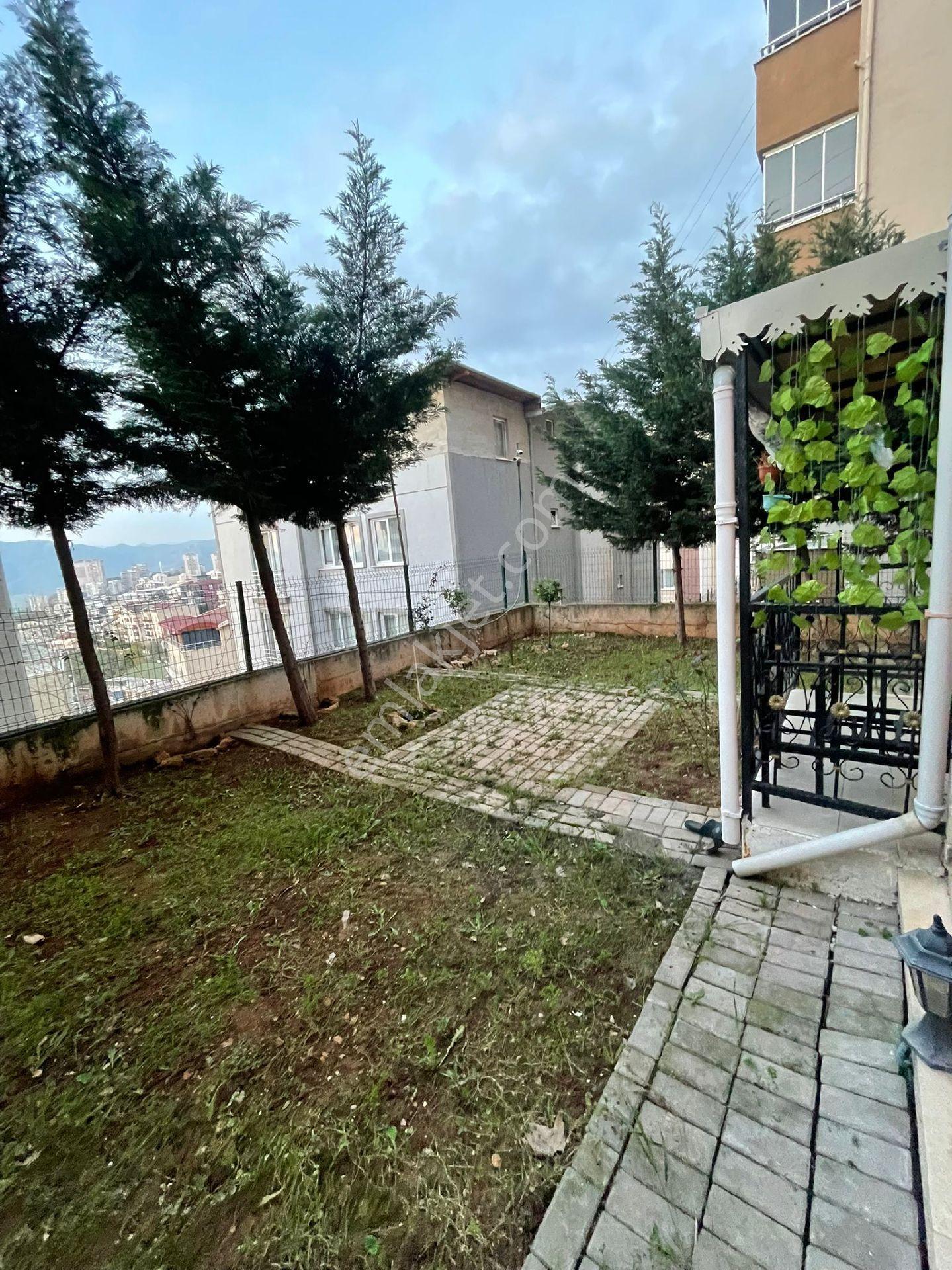 Kestelde 4+2 200 M2 Kombili Bahçeli Dubleks Konut Kat Mülkiyetli - Görsel 17