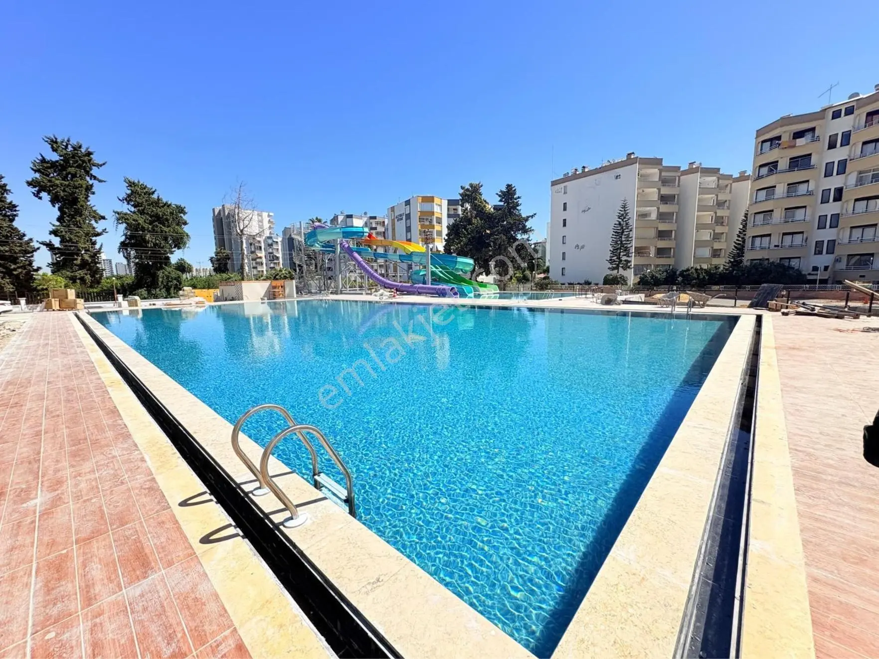 Etherealden Liparis Kremlin'de Aqupark Havuzlu Denize Yakın 1+1 - Görsel 2