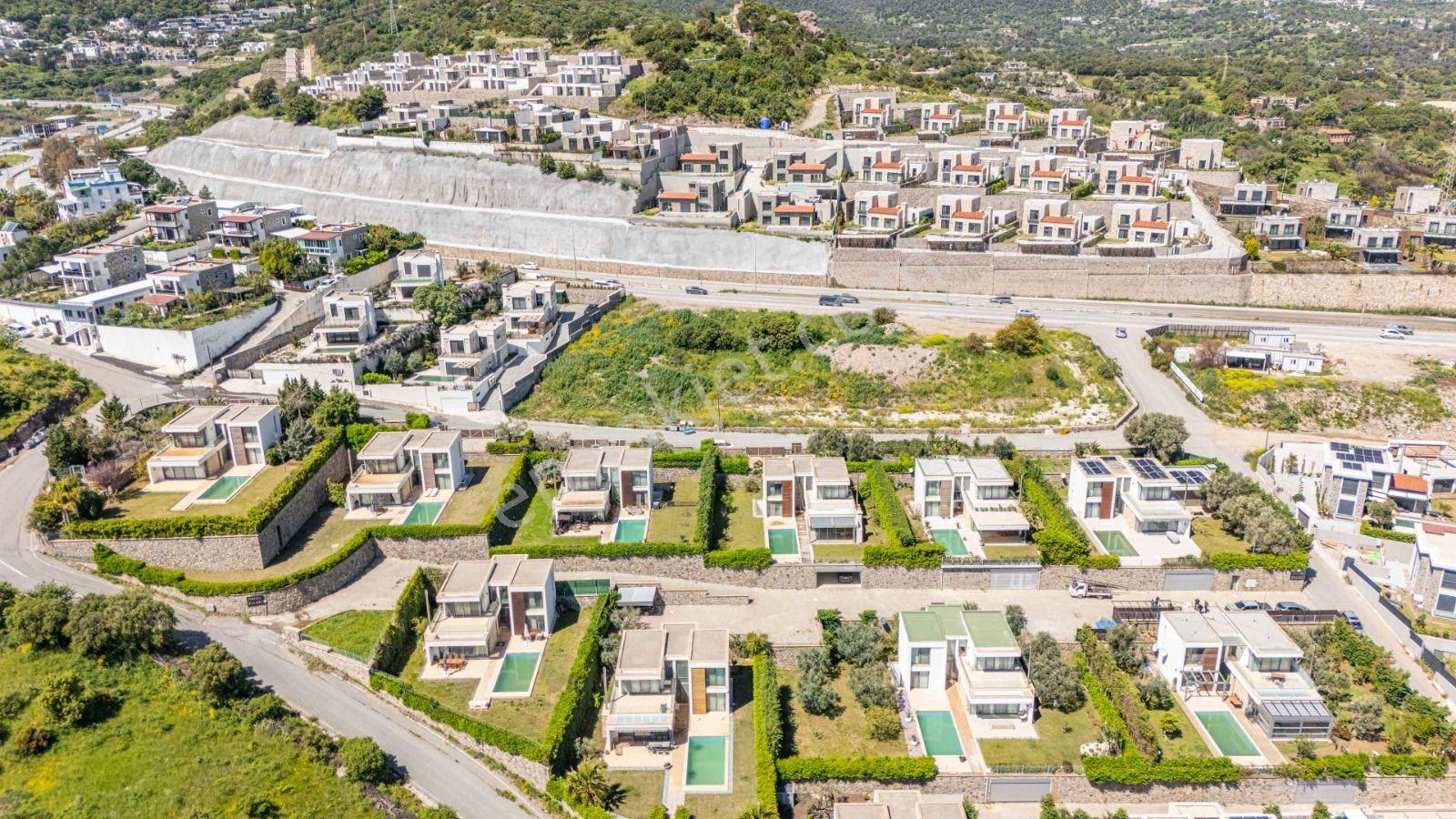 Ortakent'te Merkezi Lokasyonda Konut Veya Ticari İmarlı Arsa - Görsel 13