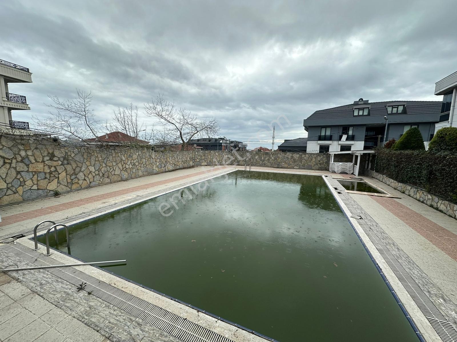 Beylikdüzü Butik Sitede 4 Katlı Natamam Villa Satılık - Görsel 28