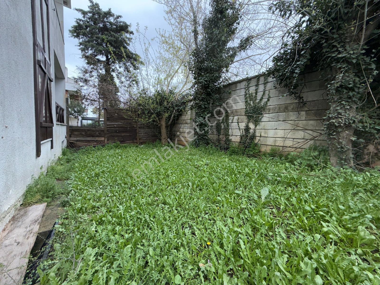 Beylikdüzü Butik Sitede 4 Katlı Natamam Villa Satılık - Görsel 18