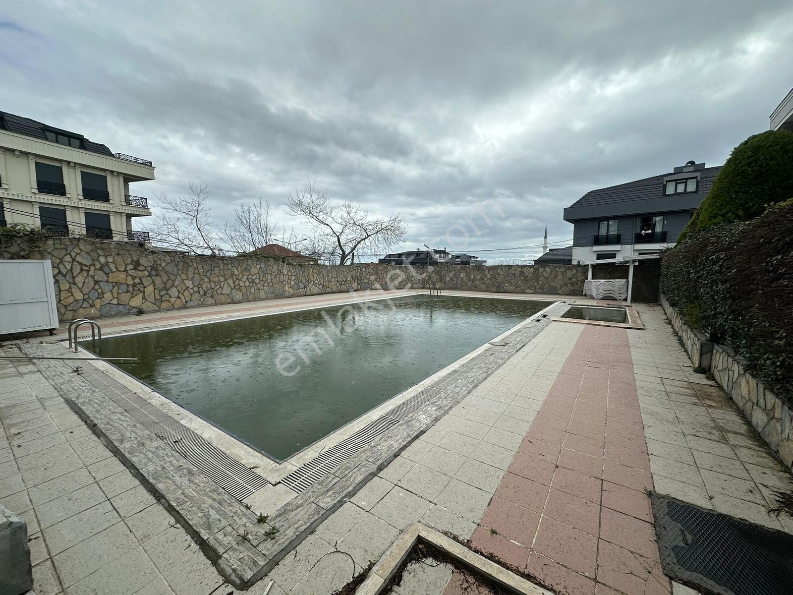 Beylikdüzü Butik Sitede 4 Katlı Natamam Villa Satılık - Görsel 20