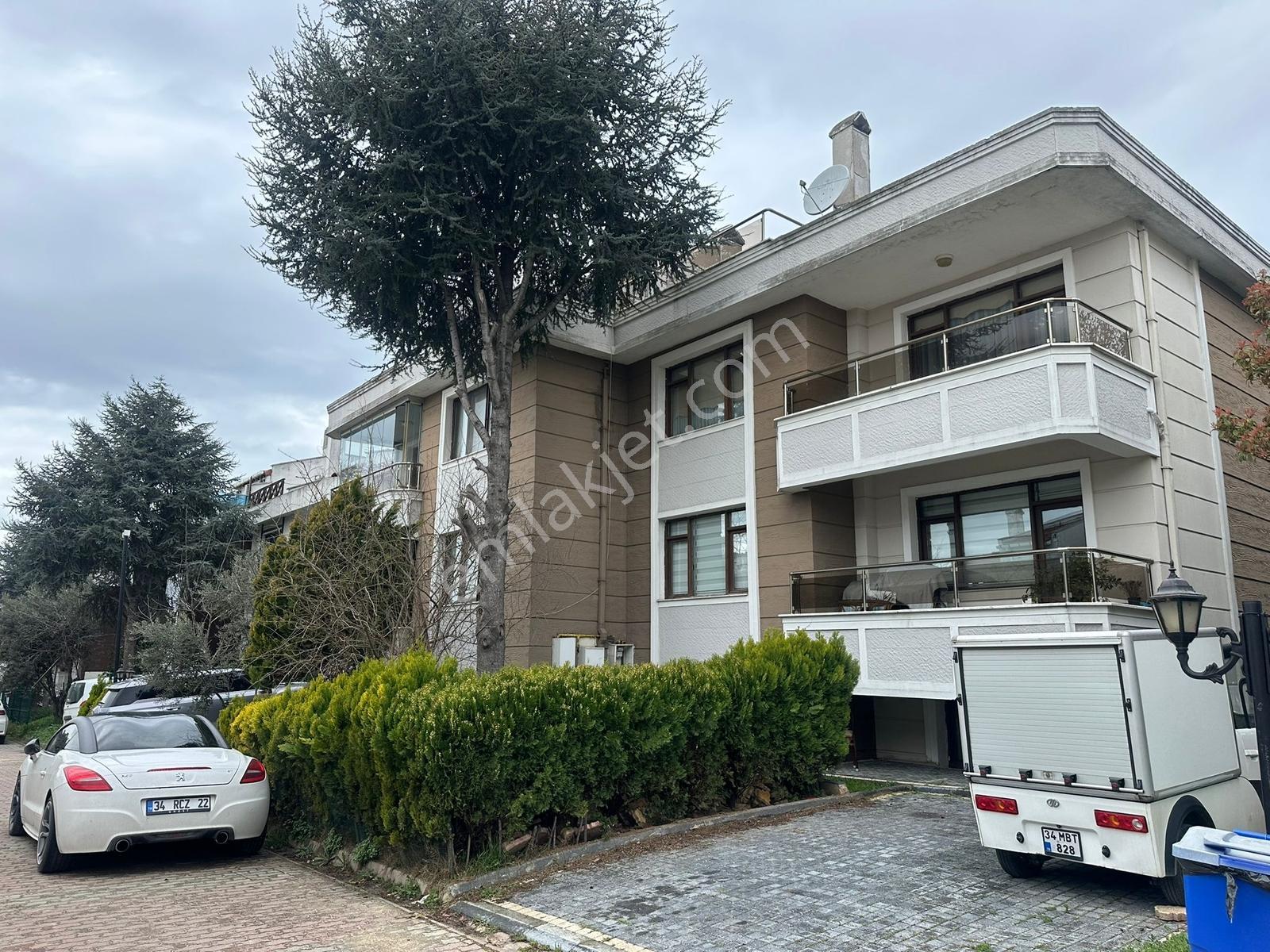 Beylikdüzü Butik Sitede 4 Katlı Natamam Villa Satılık - Görsel 11