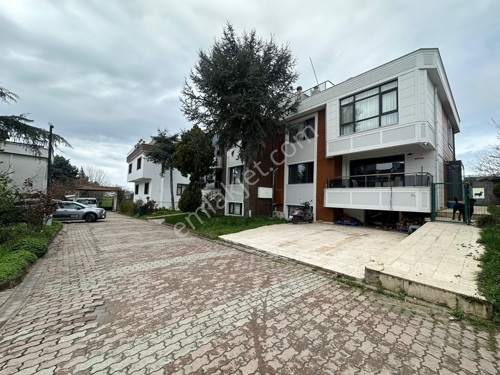 Beylikdüzü Butik Sitede 4 Katlı Natamam Villa Satılık - Görsel 13