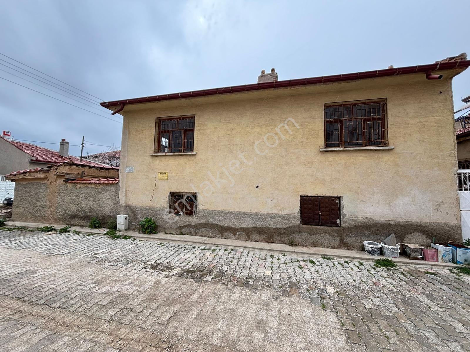 Yaman'dan Bolvadin Yakup Şevki Mah. Satılık Müstakil Ev - Görsel 17
