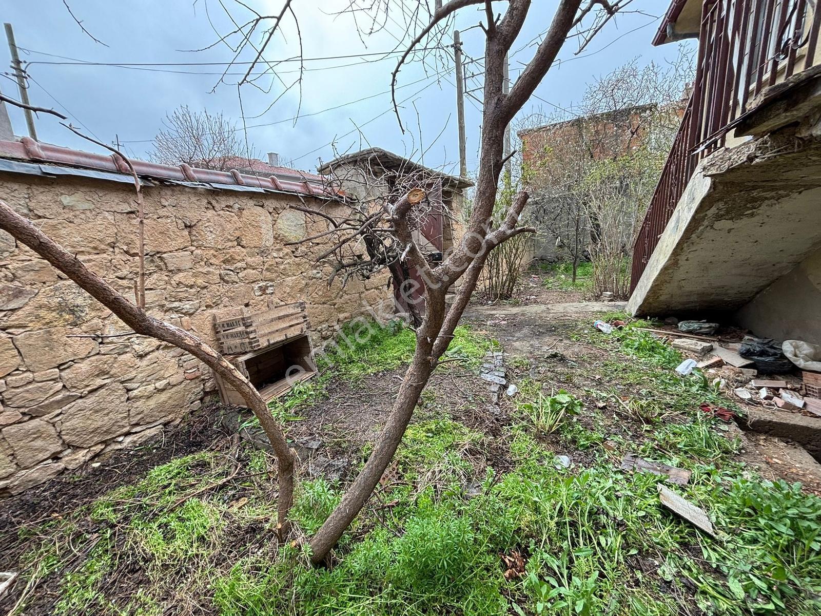 Yaman'dan Bolvadin Yakup Şevki Mah. Satılık Müstakil Ev - Görsel 6