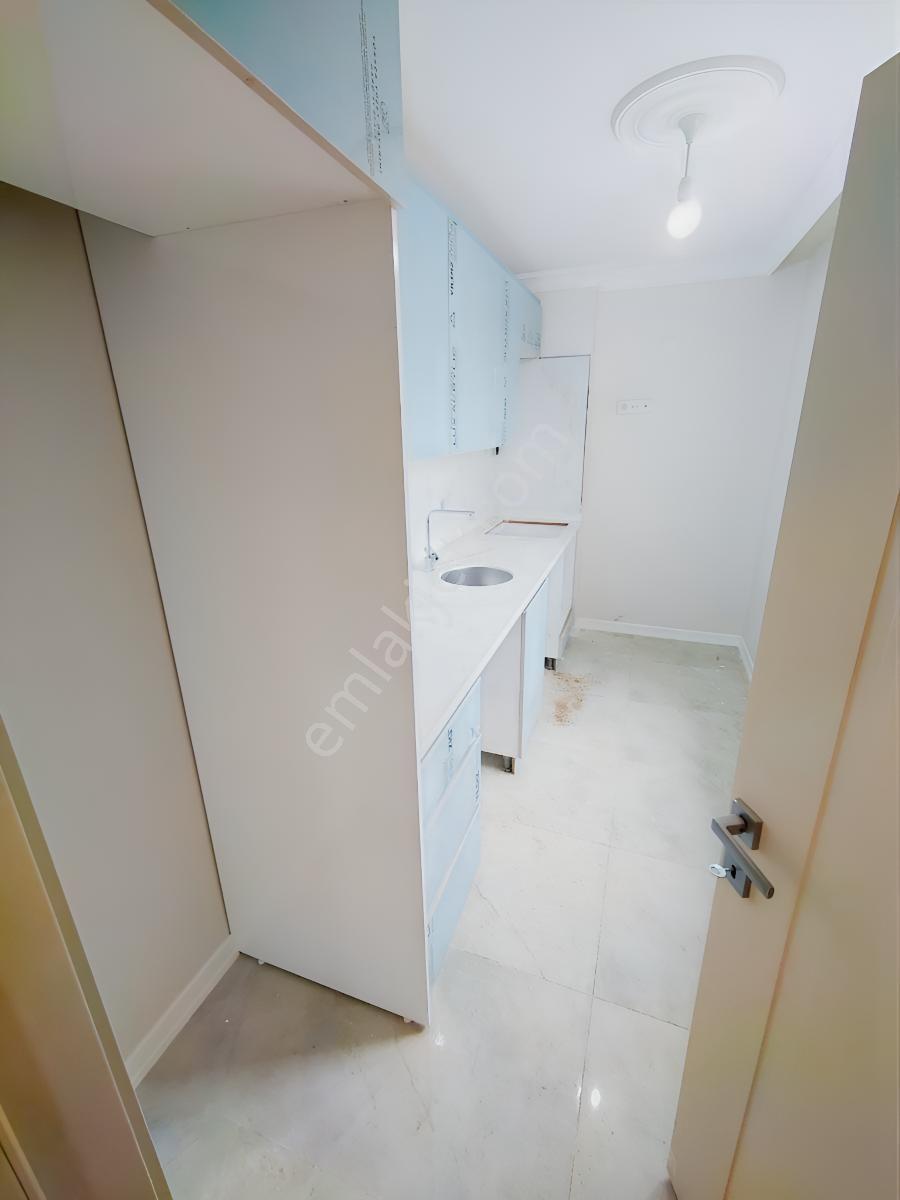 Sahibinden Cadde Üzeri Güney Cephe 2+1 Arakat Kısa Süreliğine - Görsel 10