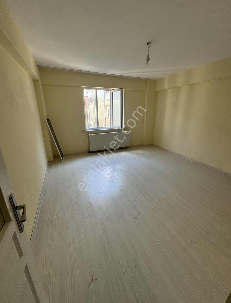 Vatan Caddesinde Kiralık 2+1 Daire - Görsel 8