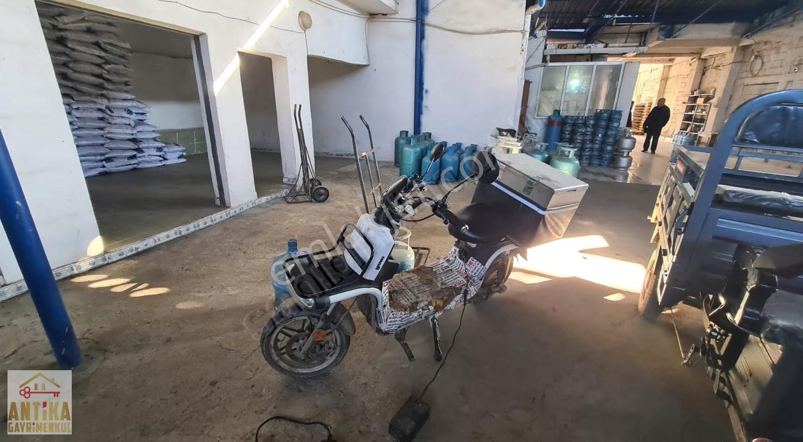 Antikada'dan Kaymakçıda Devren Satılık Su-kömür-tüp Dükkanı - Görsel 3