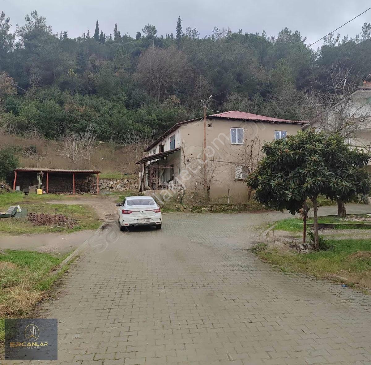 Ercanlar Gayrimenkulden Kaçırılmayacak Fırsat Ev Ve Bahçe