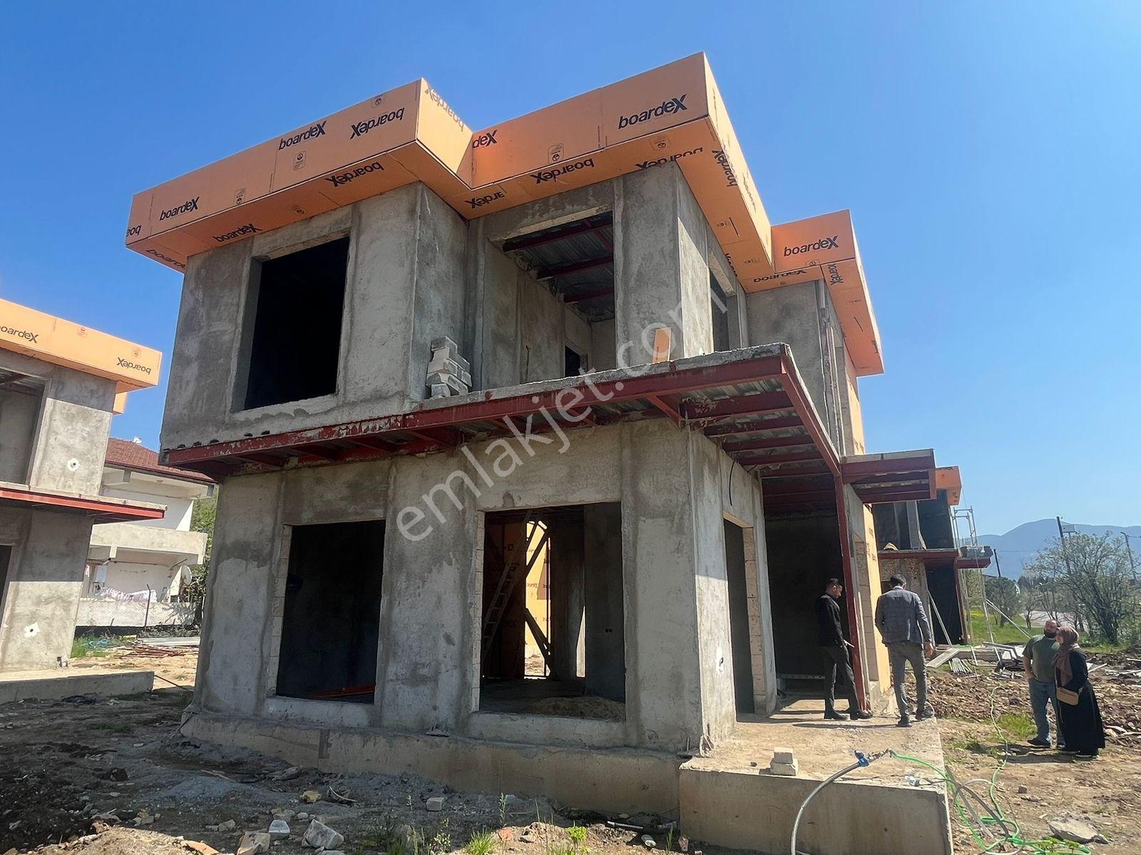Kartepe Rahmiye'de Sıfır Ultra Lüks Villa - Görsel 6