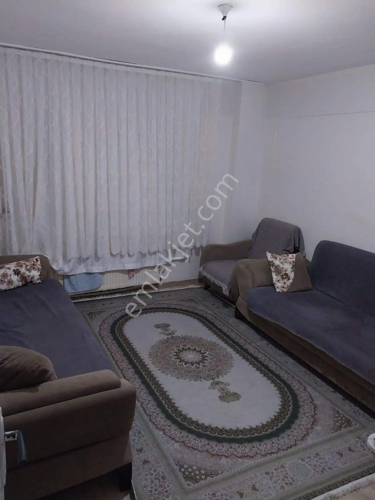 Beyoğlu Kasımpaşa Kaptanpaşa'da, 2+1, 70m2, K.uygun Olmayan, Satılık Girikat Daire-sözgen'den - 611