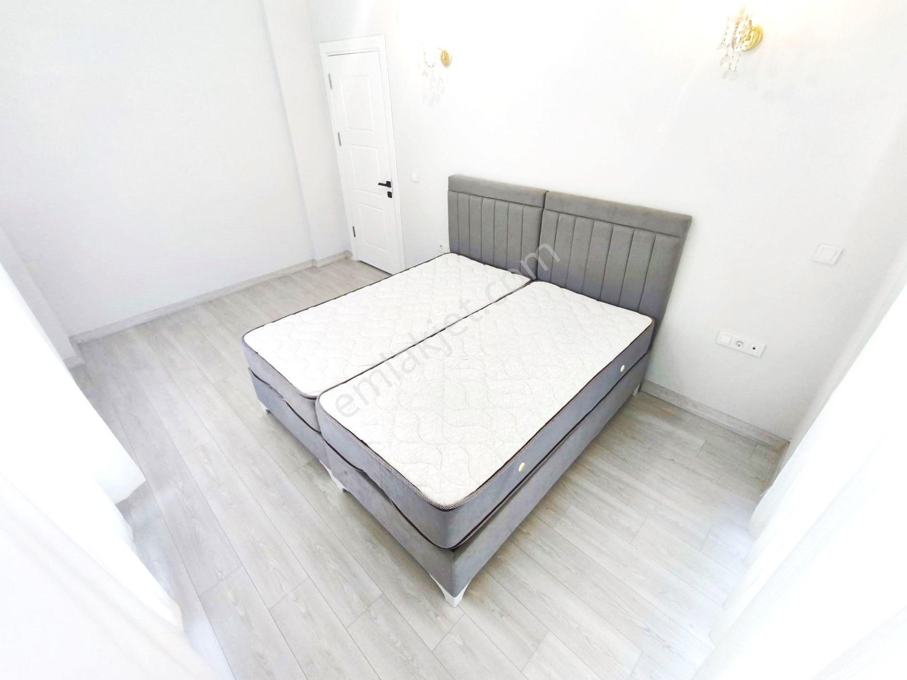 Burhaniye Pelitköy'de Aygül'den Tam Bağımsız Deniz Manzaralı Geniş Ailelere Özel 7+1 Satılık Villa - Görsel 9