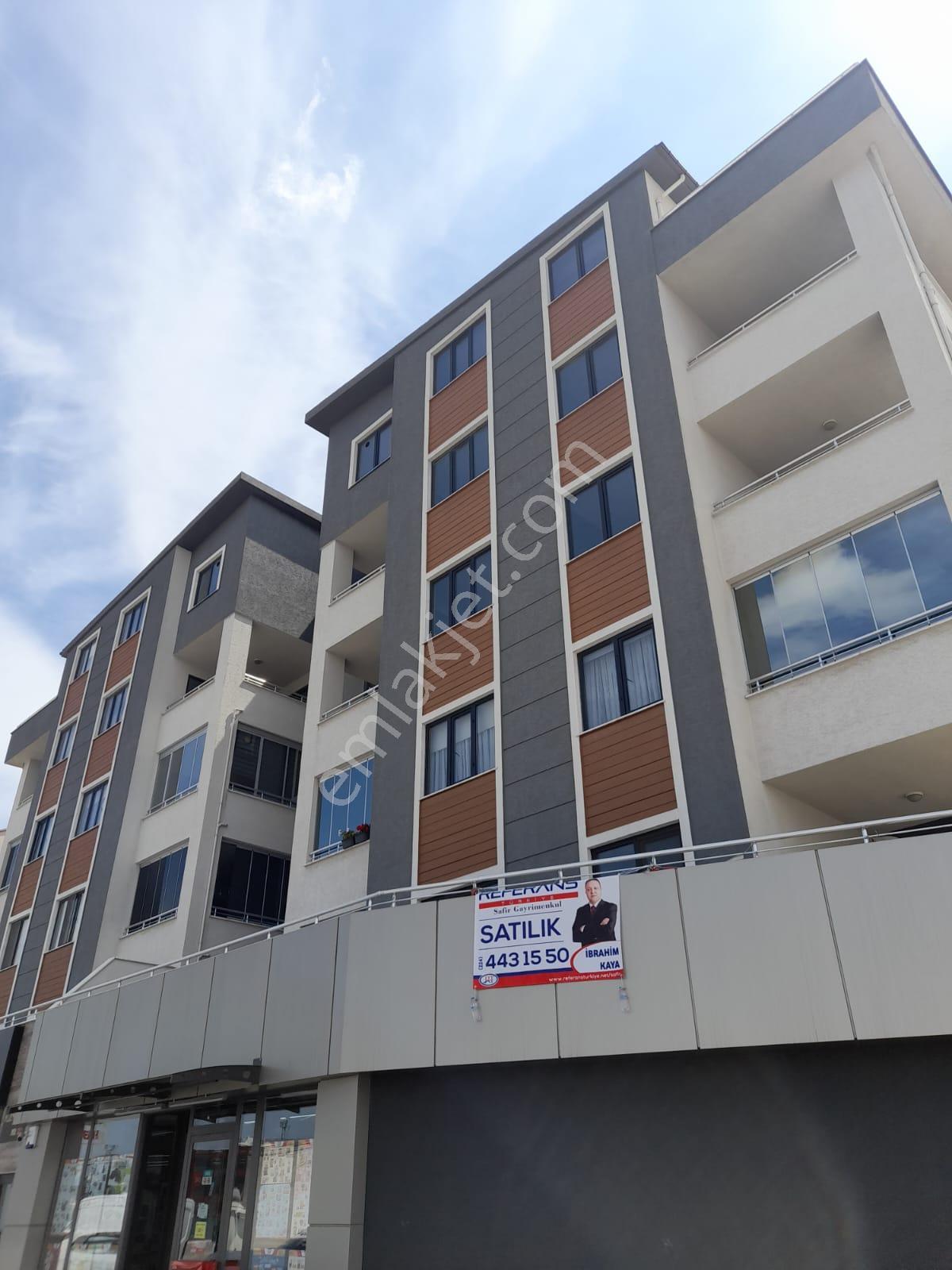Rt Safir'den Ahıska Caddesi, Demirciyolu Ayrımında (3+1)acil Satılık Fırsat Daire - Görsel 4