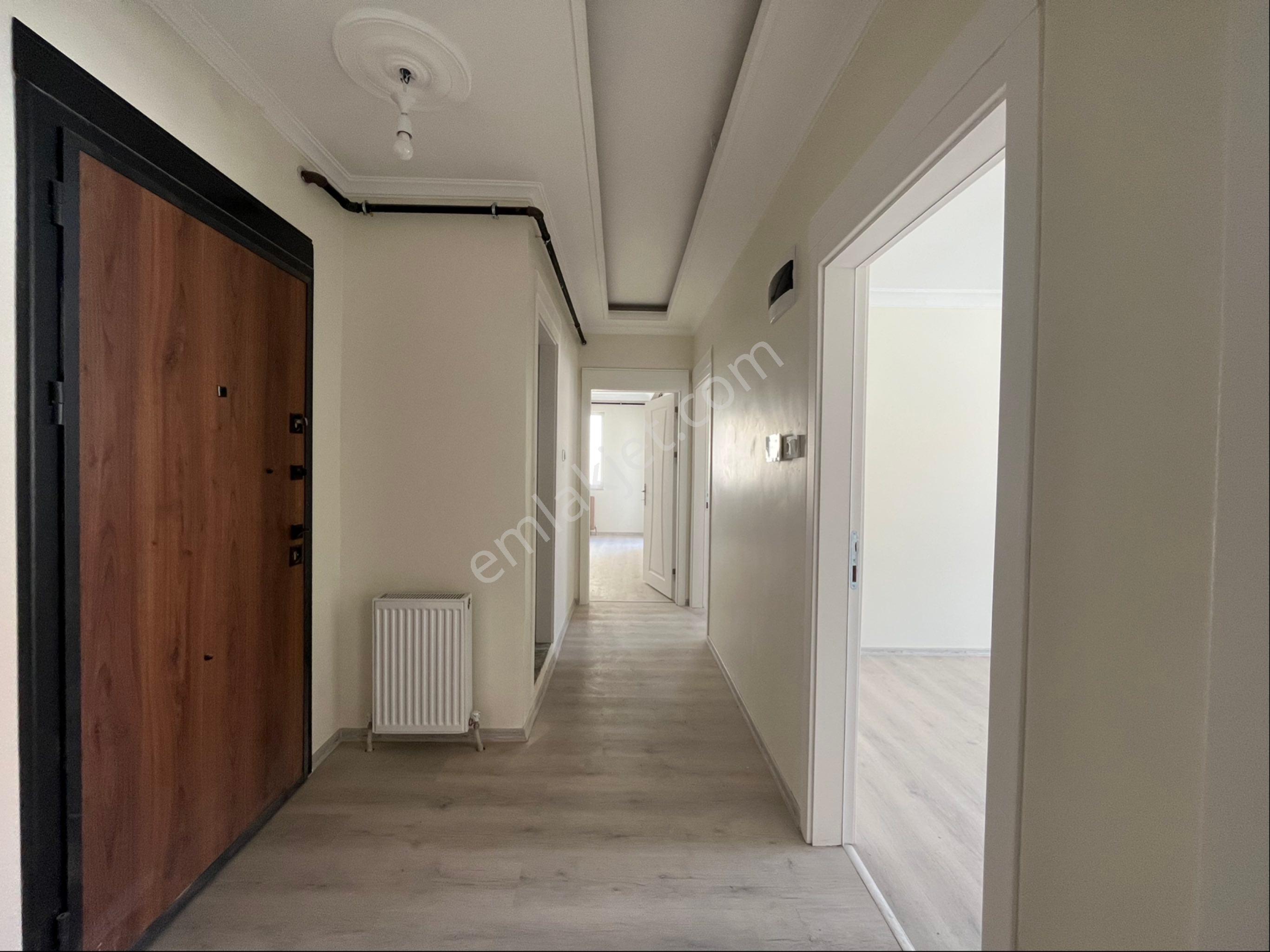 Roma’ Dan Akhisar Mahallesi’ Nde Satılık Daire - Görsel 8