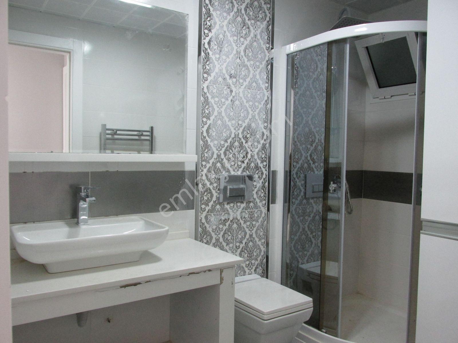 Bornova Goldiva Güney'de Net 80 M2 2+1 Satılık Daire - Görsel 23