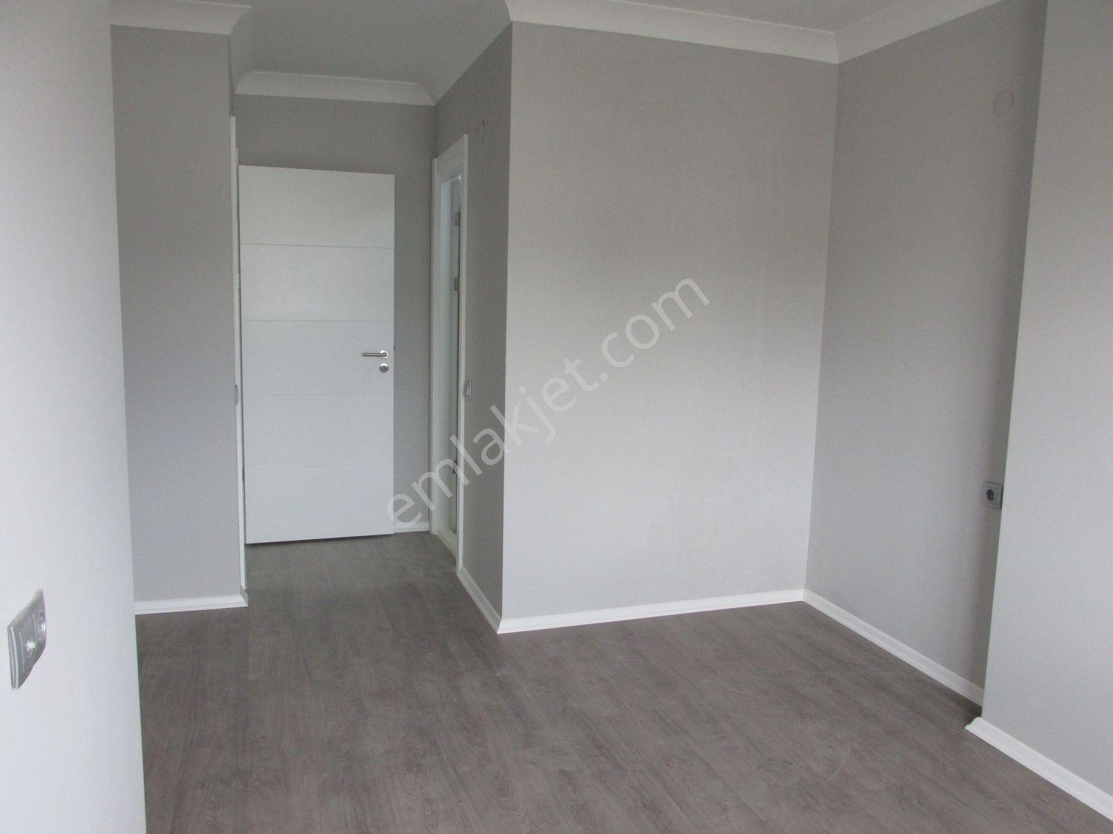 Bornova Goldiva Güney'de Net 80 M2 2+1 Satılık Daire - Görsel 32