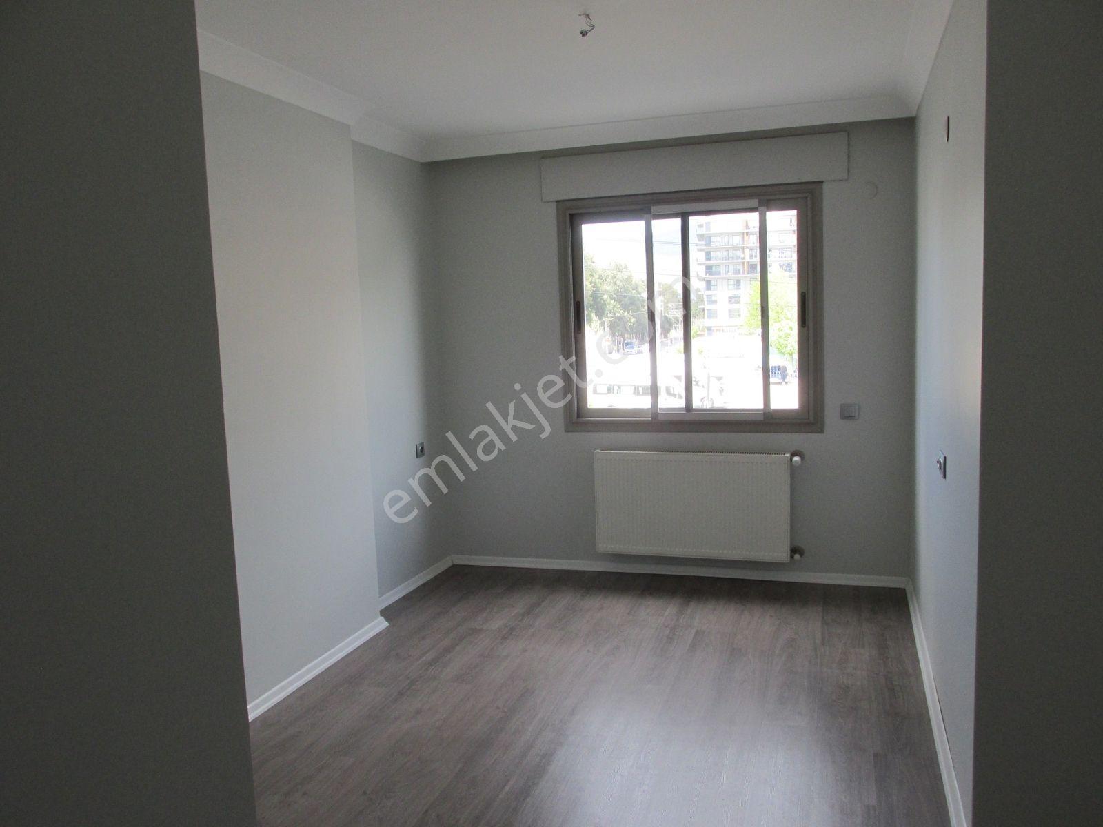 Bornova Goldiva Güney'de Net 80 M2 2+1 Satılık Daire - Görsel 12
