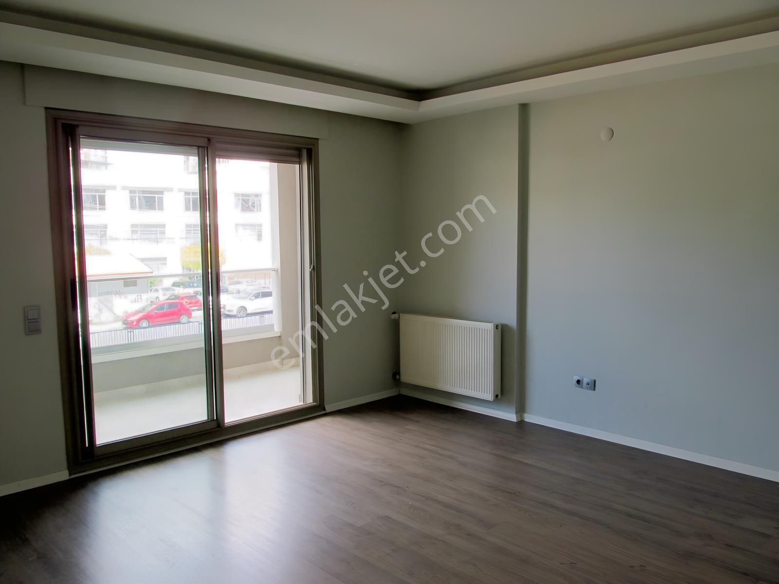 Bornova Goldiva Güney'de Net 80 M2 2+1 Satılık Daire - Görsel 31