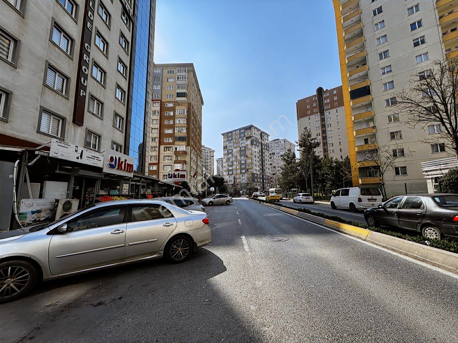 Beylikdüzü Ada Çiftliği Caddesi Üzeri Düz Giriş Satılık Dükkan - Görsel 10