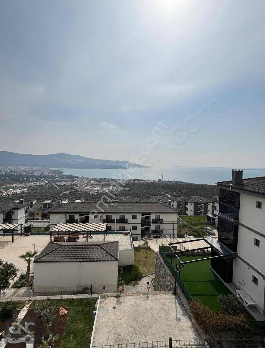Olimpik Havuzlu Sitede Deniz Manzaralı Daire - Görsel 11
