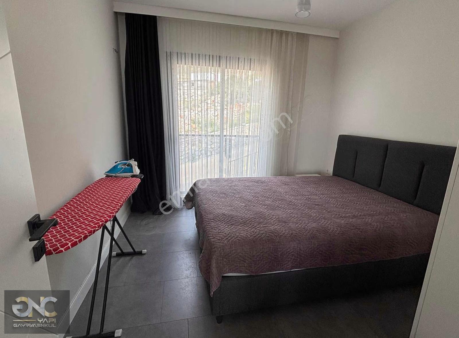 Olimpik Havuzlu Sitede Deniz Manzaralı Daire - Görsel 30