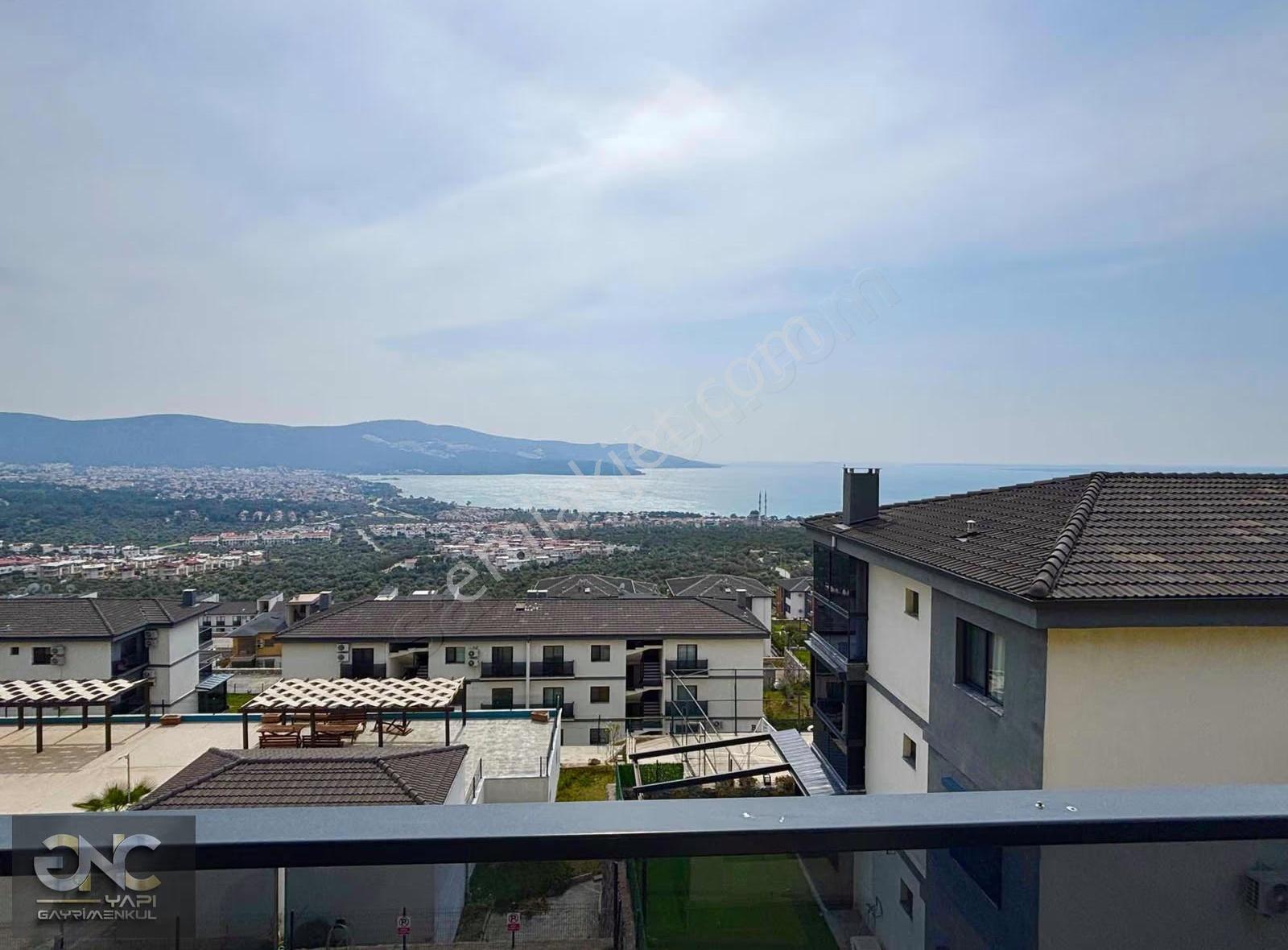 Olimpik Havuzlu Sitede Deniz Manzaralı Daire - Görsel 2