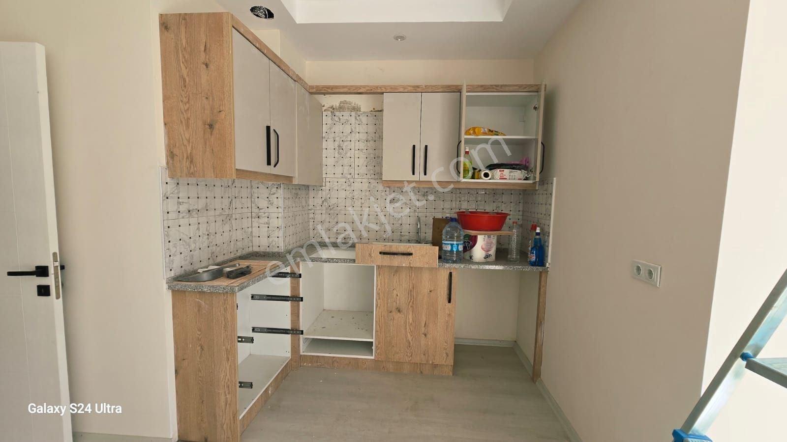 Dalaman Gazi Bulvarında 1+1 Satılık Daire 65 M² 2 Balkon - Görsel 3